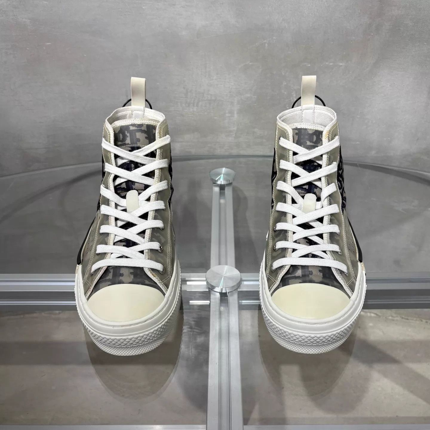 Dior Dior high-top oblique sneakers black white EUR 40 Size US 7 / EU 40 - 1 Thumbnail