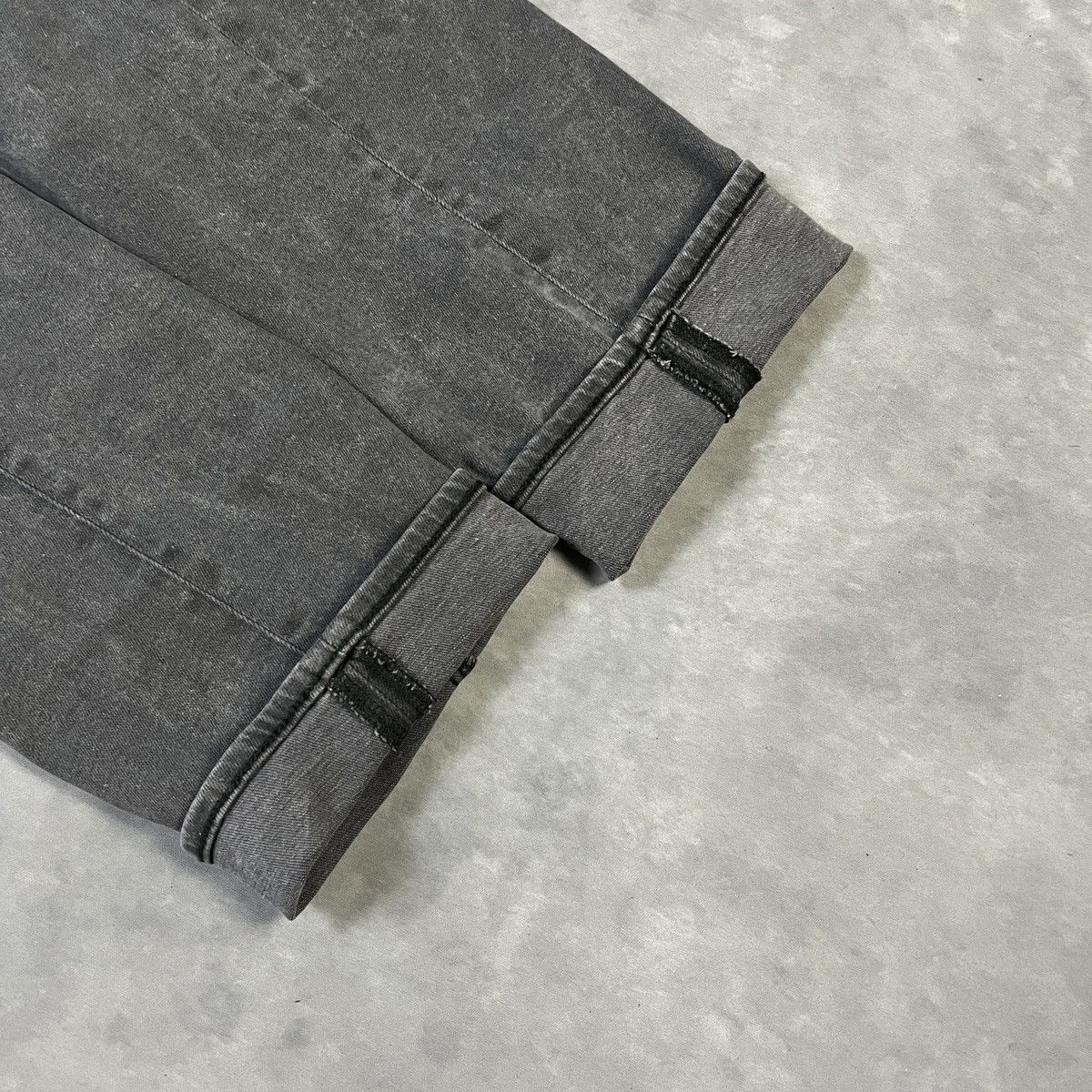 Undercover 2000s UNDERCOVER - Faded Distressed Jeans Size US 29 - 8 Thumbnail
