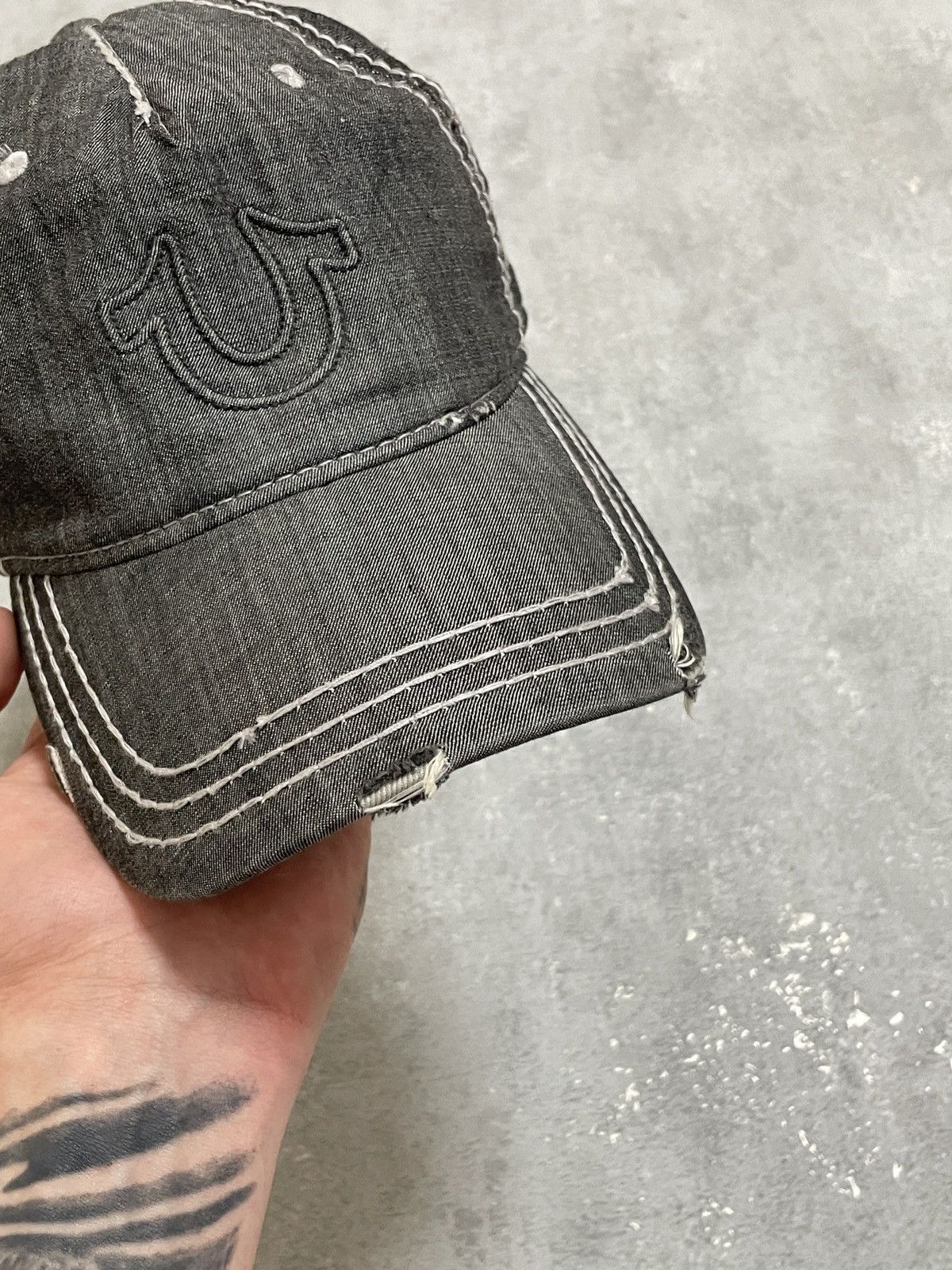 True Religion True Religion Y2K Men’s Distressed Baseball Cap Size ONE SIZE - 4 Thumbnail