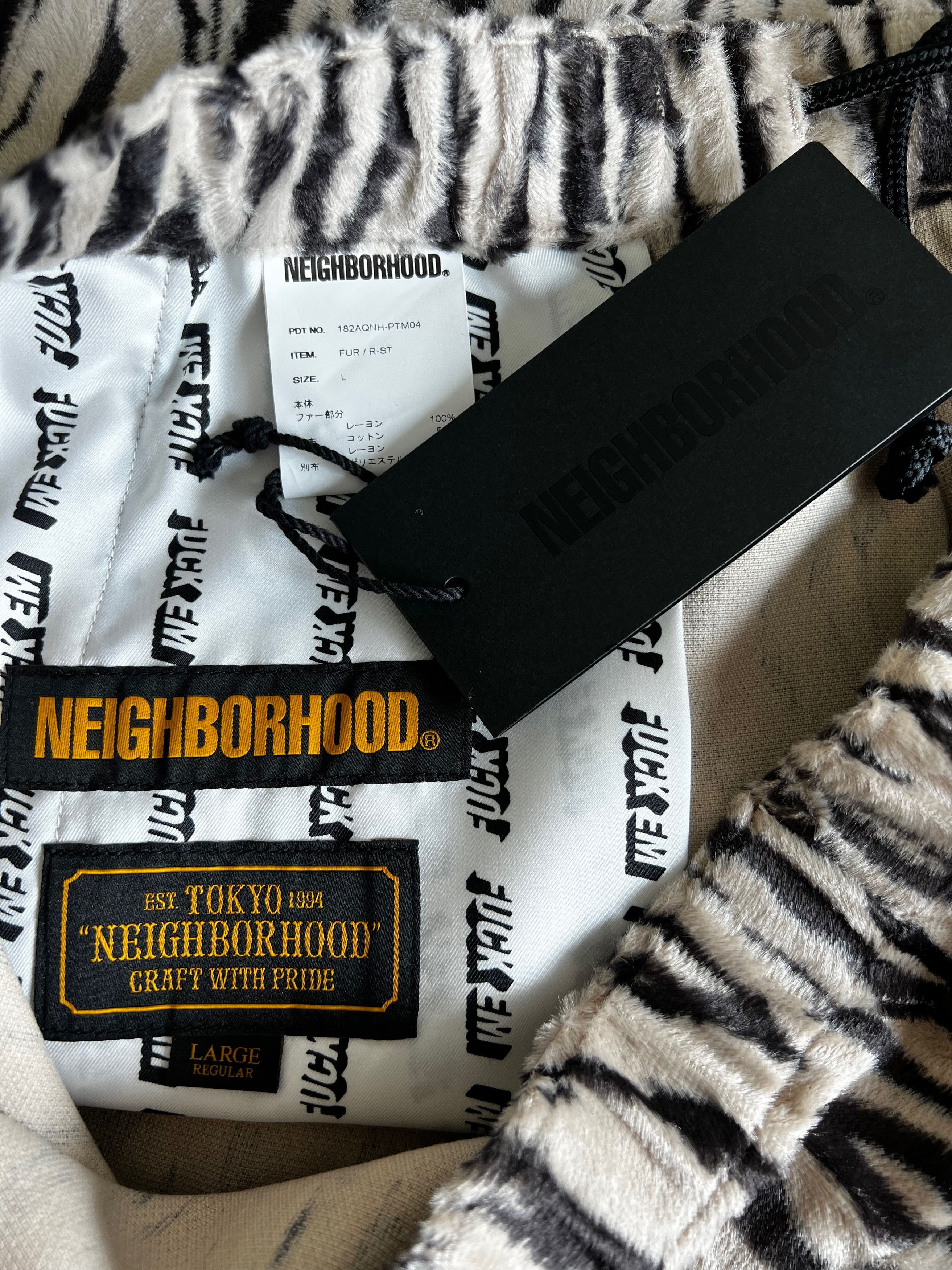 Neighborhood Neighborhood Zebra Fur Shorts, Size L Size US 34 / EU 50 - 2 Thumbnail
