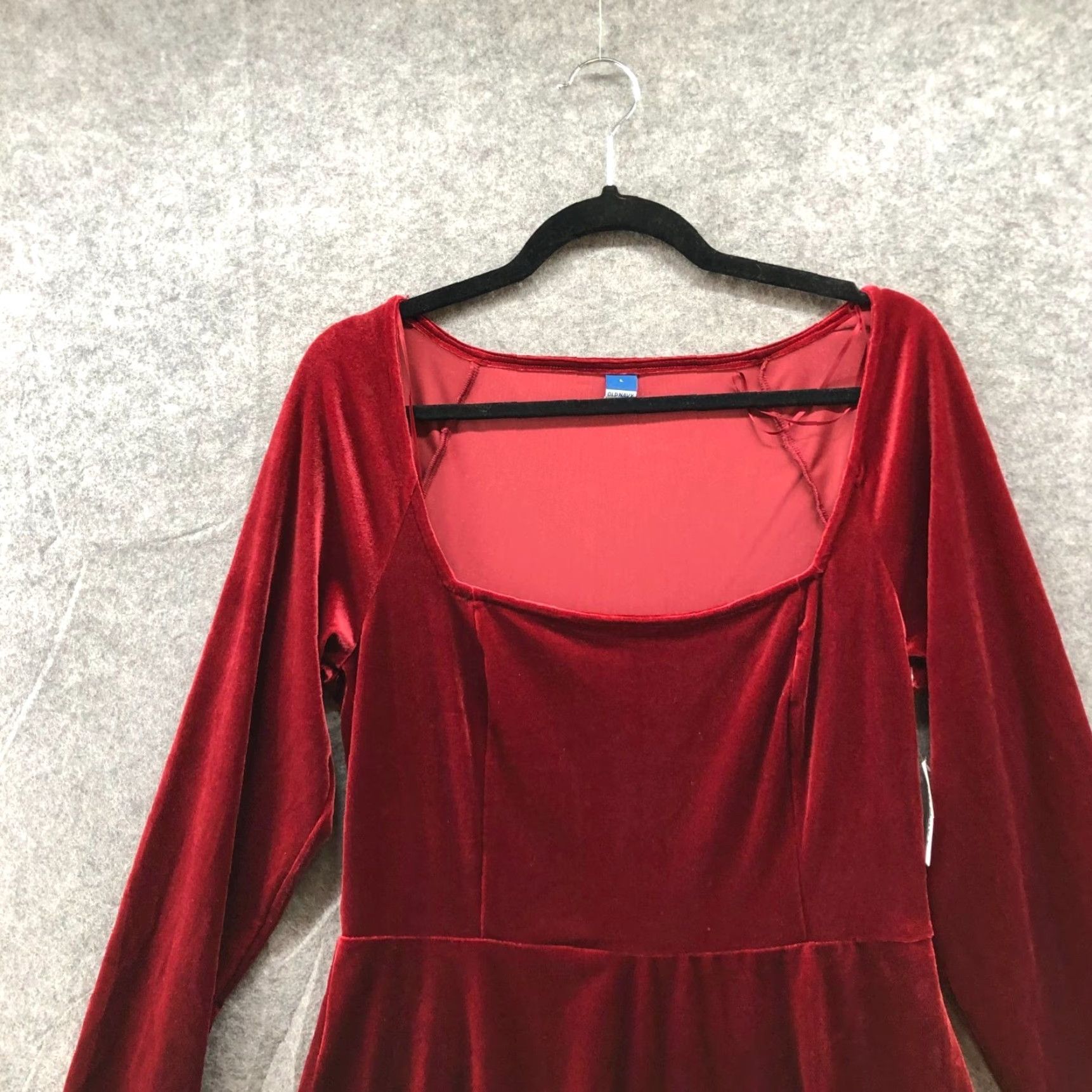 Old Navy NWT Old Navy Velvet Dress Womens L Square Neck A-Line Holiday Flare Long Sleeve Red Velvet Dress Size L / US 10 / IT 46 - 3 Thumbnail