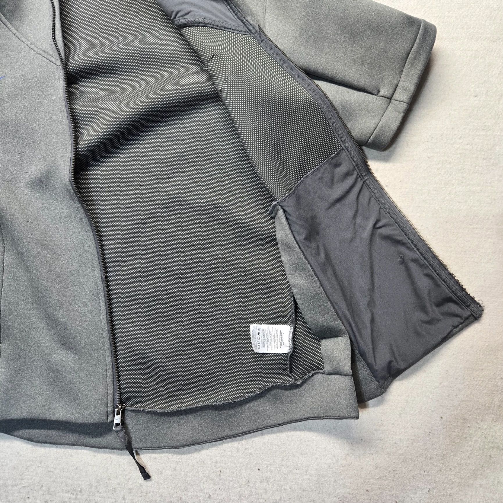 Nike Nike Hoodie Shirt University Kentucky Gray Pullover Sweatshirt Knit Zip Front Logo Athletic Men L Large 90s? Size US L / EU 52-54 / 3 - 2 Thumbnail