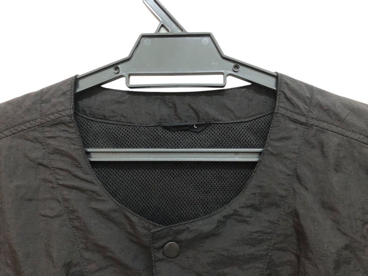 CPS CHAPS × Japanese Brand 🇯🇵 C.P.S. UNIFORM BRIDGE COLLARLESS UTILITY NYLON SHIRT Size US L / EU 52-54 / 3 - 7 Thumbnail