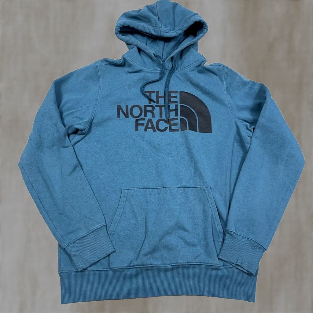 The North Face North Face Hoodie Men Medium Blue Black Sweatshirt Sweater Spell Out Hiking Size US M / EU 48-50 / 2 - 1 Thumbnail