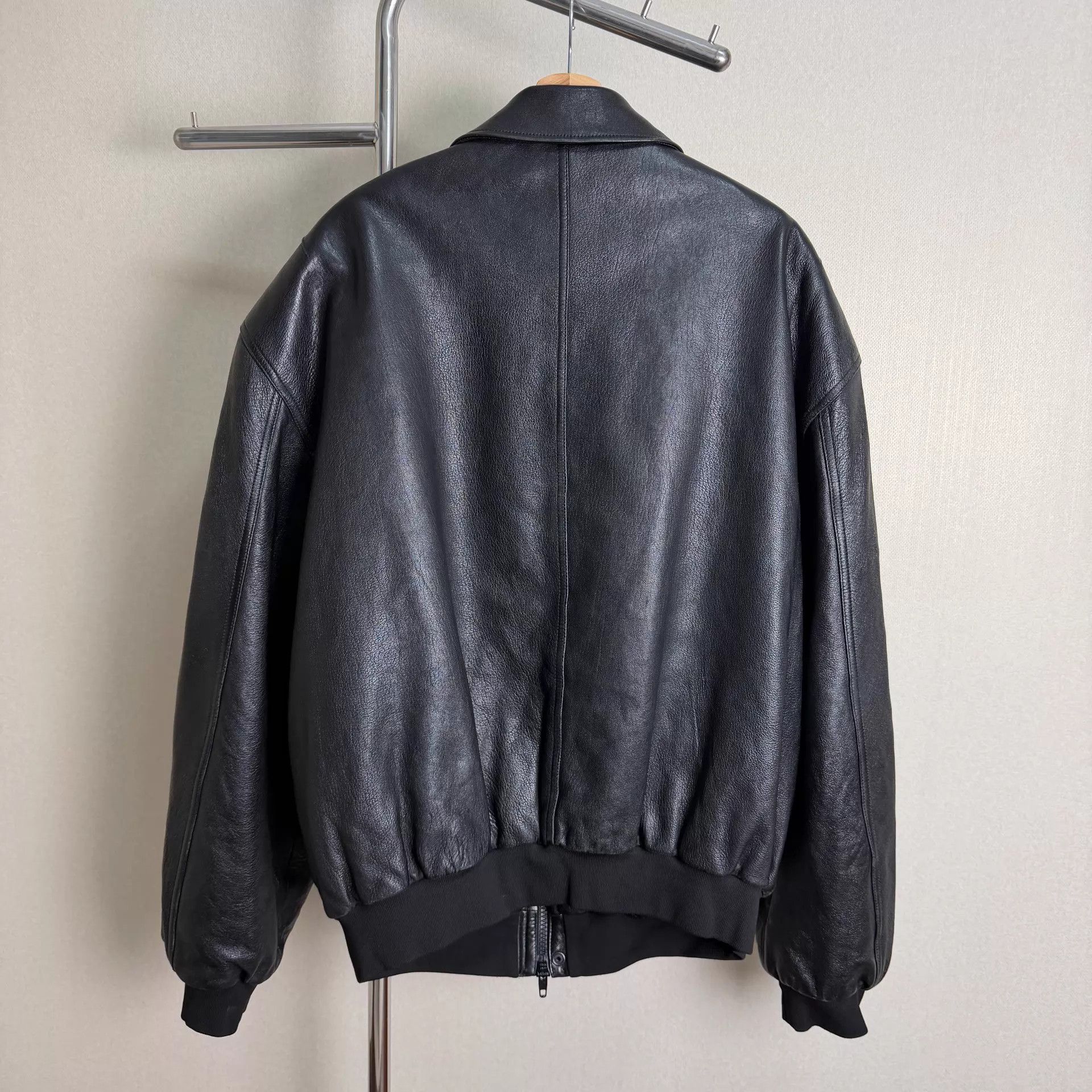 Balenciaga Balenciaga Taxi Blouson Leather Shoulder Pads Kanye S Size S / US 4 / IT 40 - 2 Thumbnail
