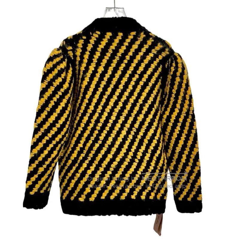 Miu Miu Miu Miu Yellow Wool Sweater for Women . Size M / US 6-8 / IT 42-44 - 2 Thumbnail