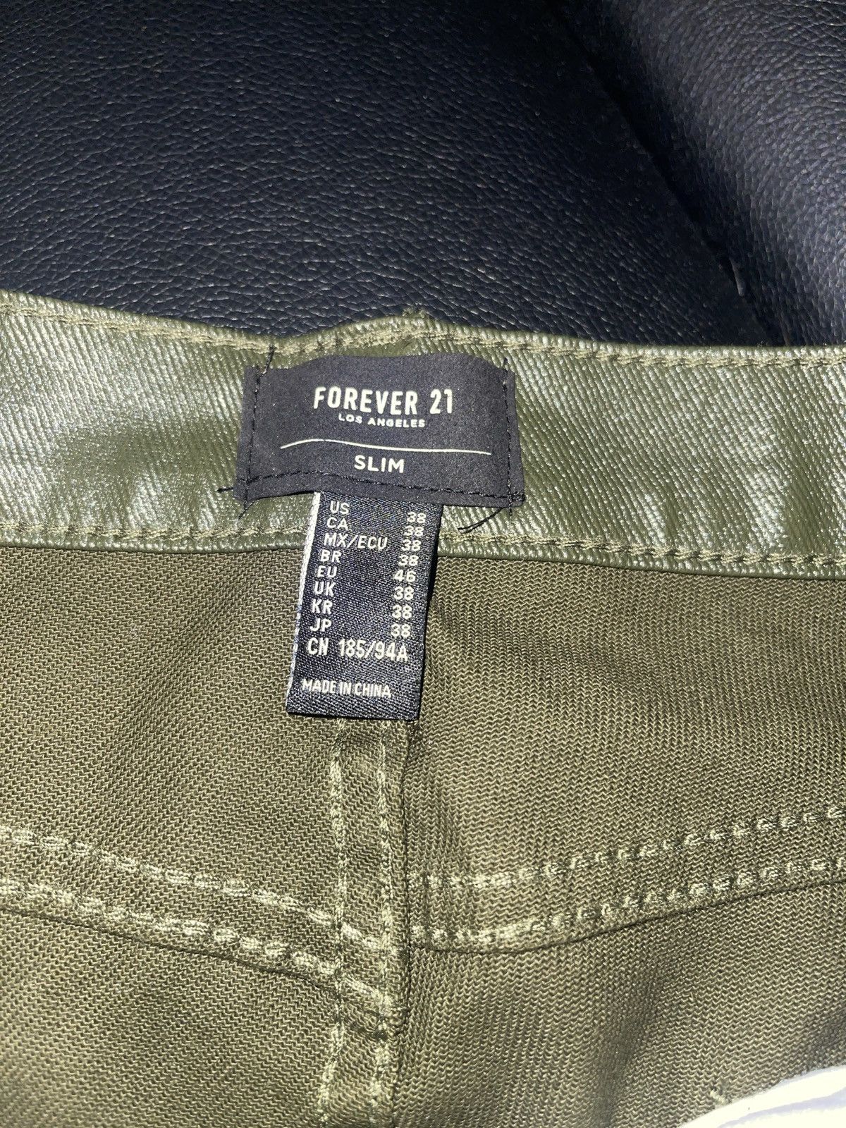 Forever 21 Men green pants Size US 38 / EU 54 - 8 Thumbnail