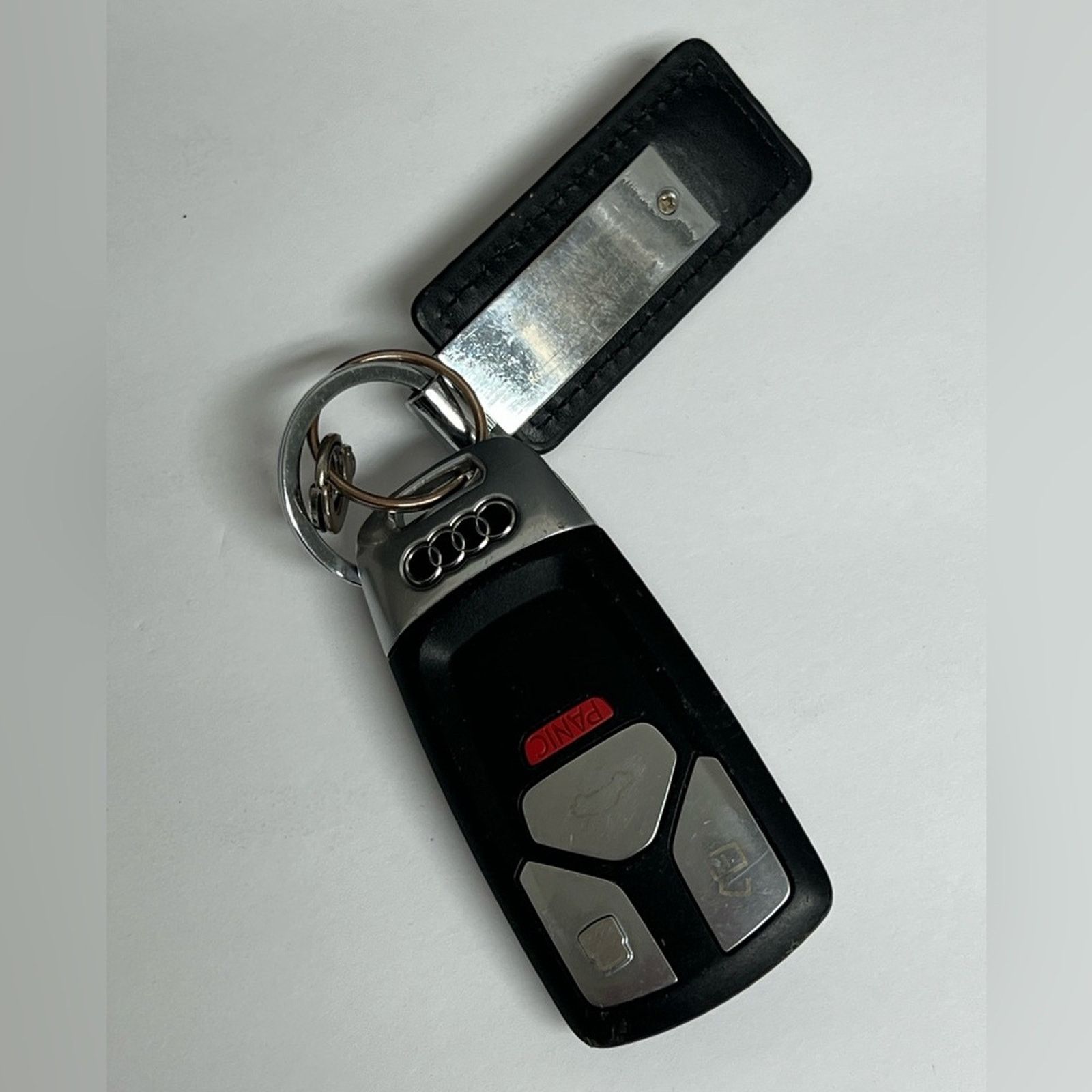 Audi GENUINE 2017 2018 ORIGINAL AUDI S KEYLESS REMOTE 8W0 959 754 Size ONE SIZE - 2 Thumbnail