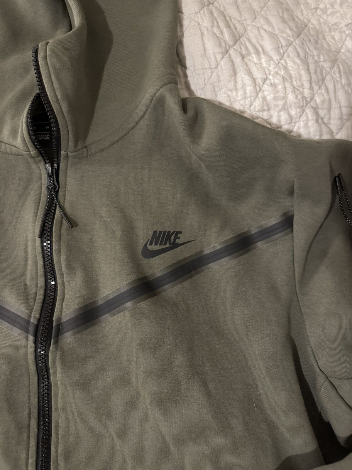 Nike Army green nike tech zip up Size US XL / EU 56 / 4 - 2 Thumbnail