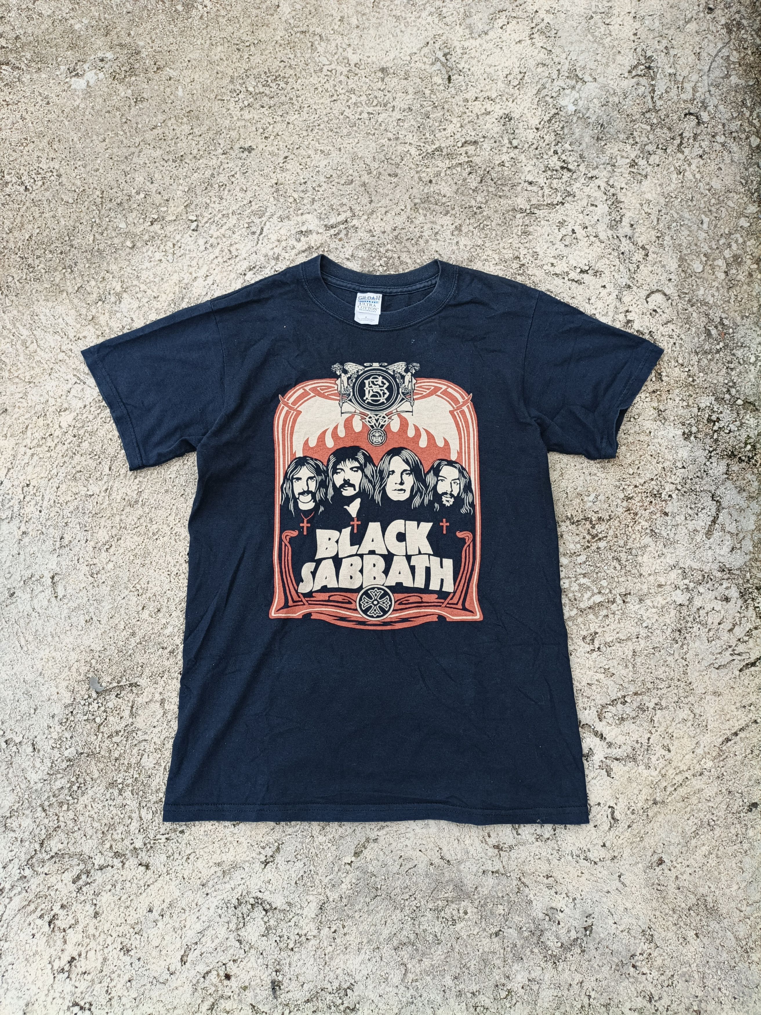Band Tees Vintage Black Sabbath Band Tee Heavy Metal T-Shirt Size US S / EU 44-46 / 1 - 1 Thumbnail