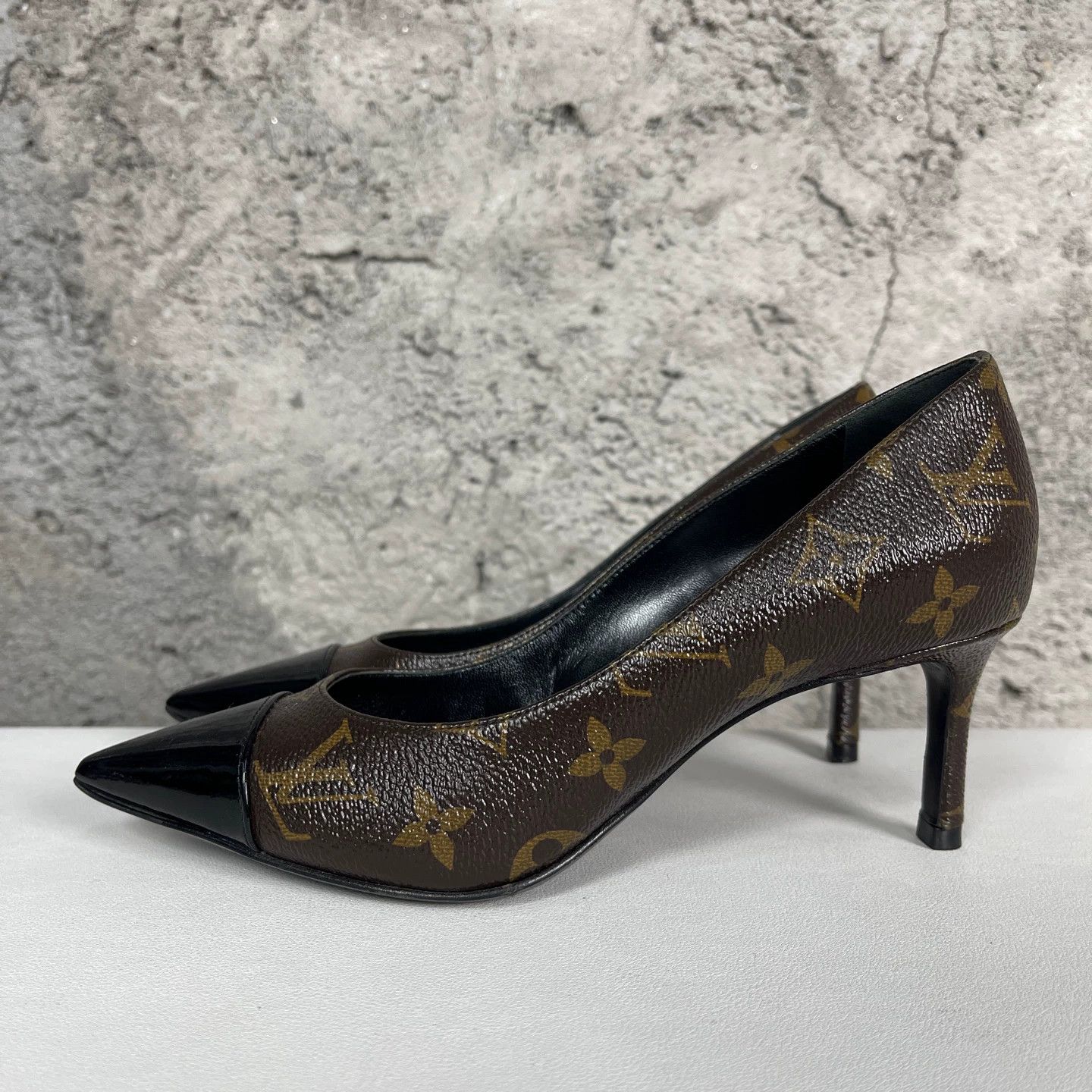Louis Vuitton LV Monogram High Heels Women's 36 New Size US 5.5 / IT 35.5 - 3 Thumbnail