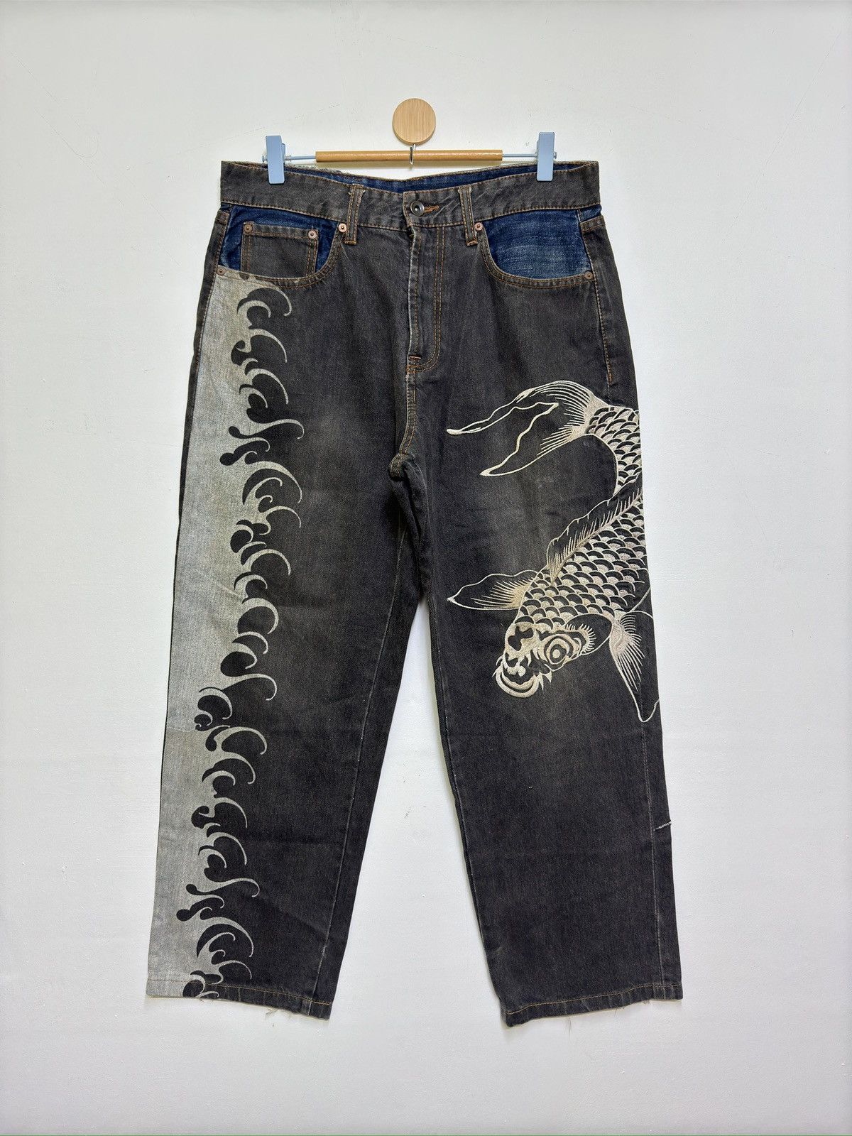 Karakuri Tamashii Baggy SCRIPT Sukajan Fish Embroidered Distressed Denim Size US 32 / EU 48 - 1 Thumbnail