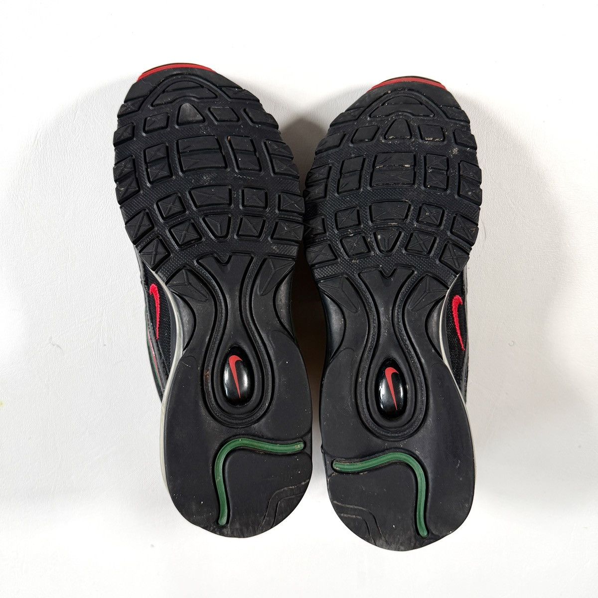 Nike × Undefeated Nike Air Max 97 Undefeated OG Black Gucci Size US 8 / EU 41 - 5 Thumbnail