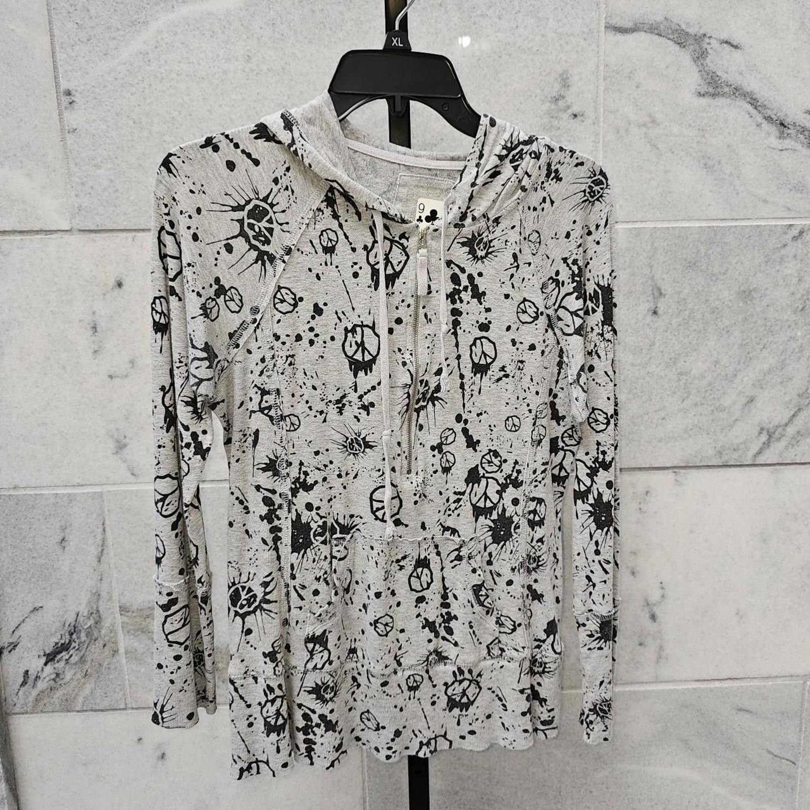 Other Women's Black and Grey Hoodie Size XL / US 12-14 / IT 48-50 - 1 Thumbnail