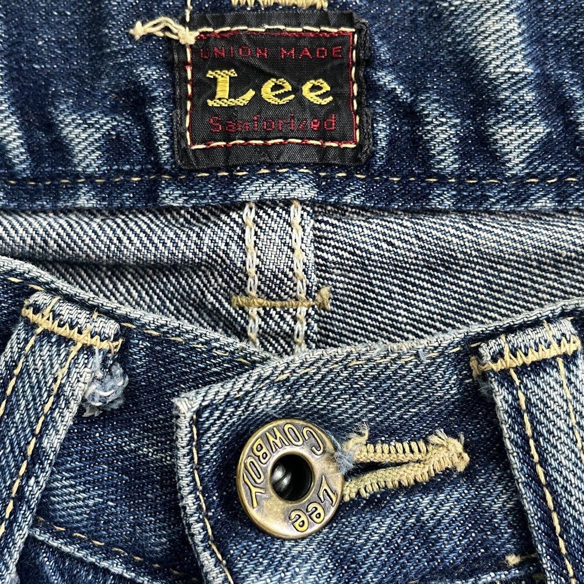 Japanese Brand × Lee × Vintage Vintage 1980s Redline Selvedge Lee Distressed Denim Size 28" / US 6 / IT 42 - 9 Thumbnail