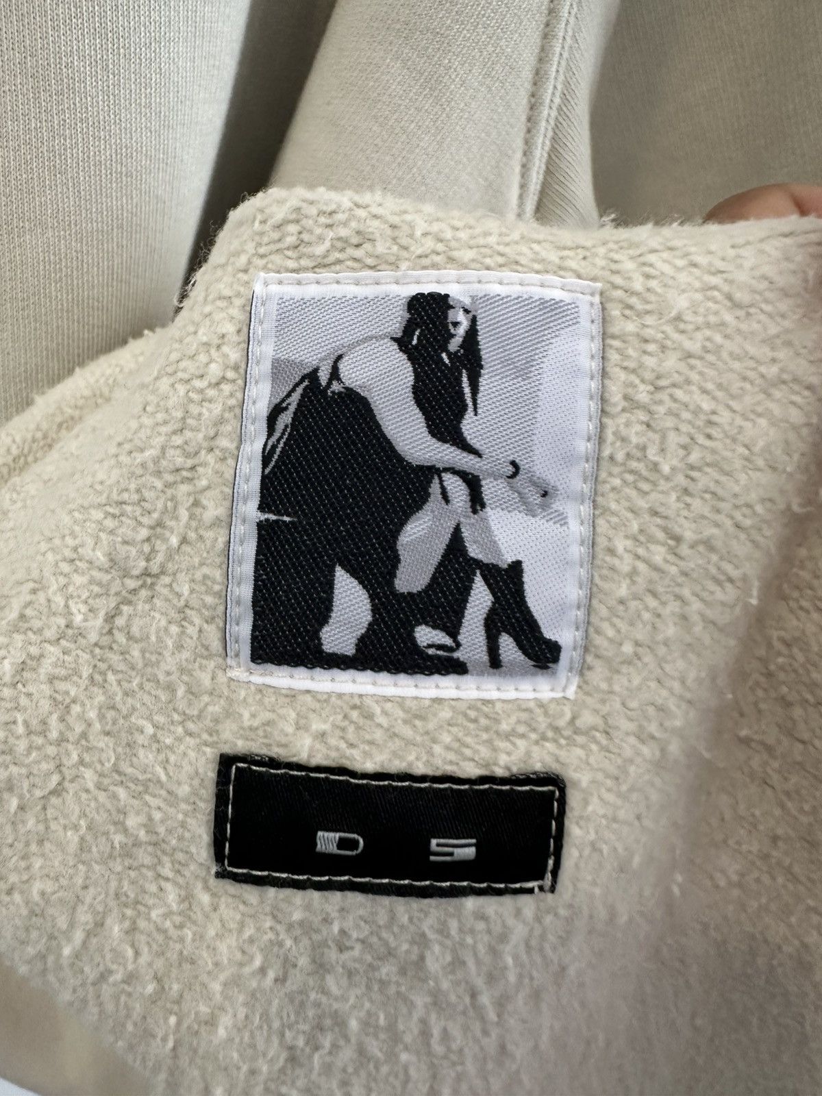 Rick Owens Drkshdw Rick Owens DRKSHDW Patches Level Short Sleeve Sweatshirt Size US L / EU 52-54 / 3 - 6 Thumbnail