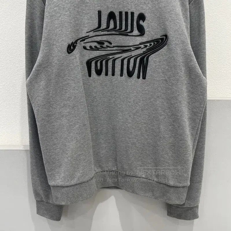 Louis Vuitton Louis Vuitton Gray Embroidered Long Sleeve Sweatshirt . Size US M / EU 48-50 / 2 - 3 Thumbnail