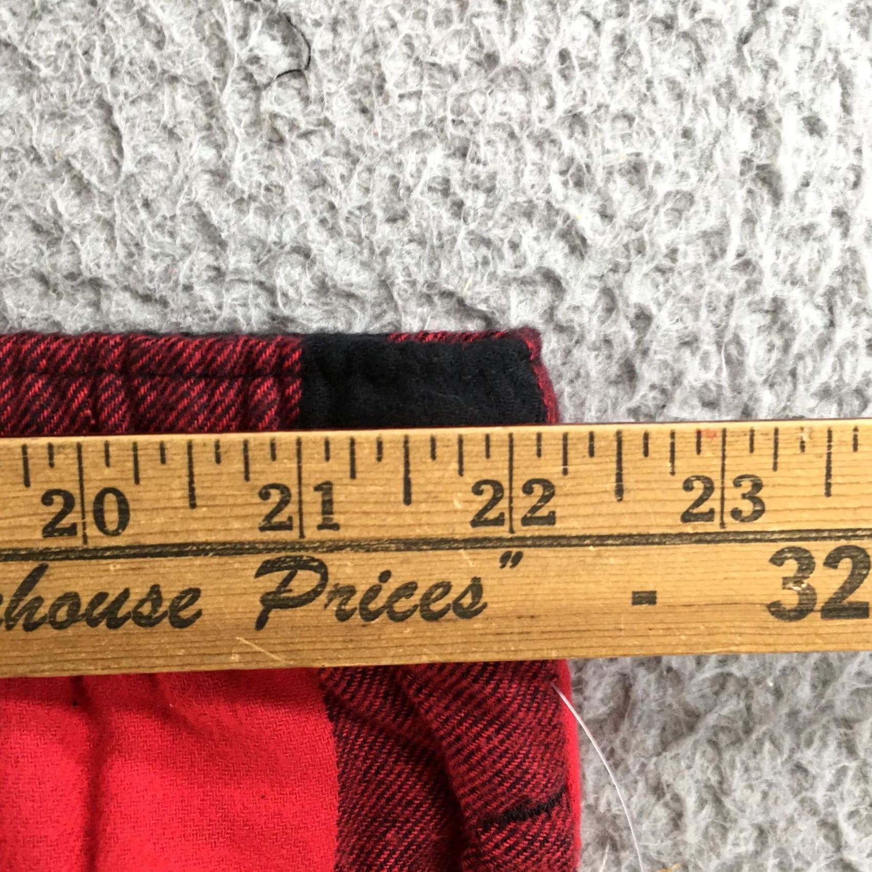 Old Navy Old Navy Pants Mens 2XL Red Plaid Pajama Drawstring Elastic Waist Lounge Pants Size US 39 - 7 Thumbnail