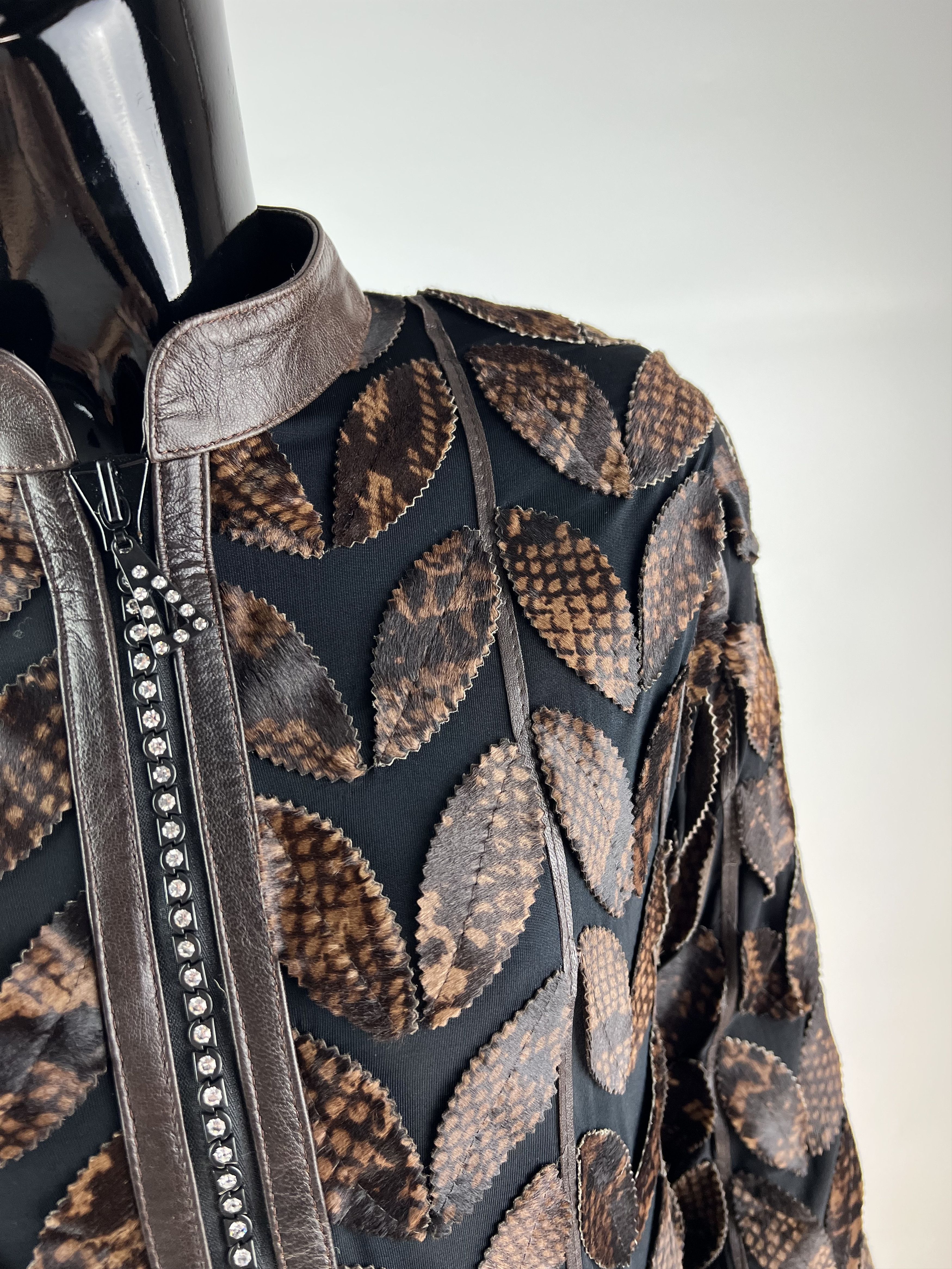 Handmade Soft Mesh Leather Leaves Cristals Decorations Jacket Size S Size S / US 4 / IT 40 - 6 Thumbnail