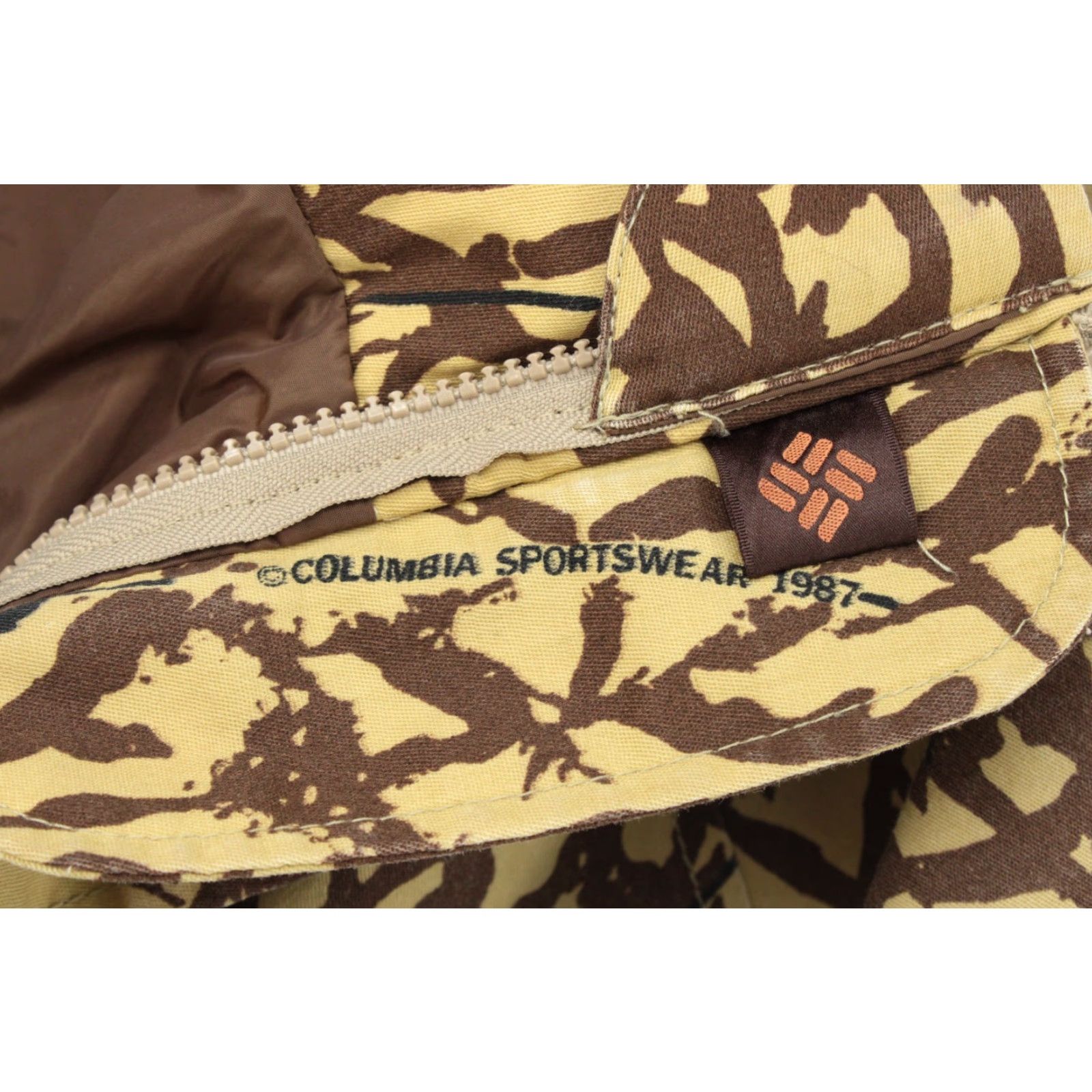 Vintage VINTAGE Columbia Gore-Tex Duck Camo Thinsulate Field Hunting Jacket Outdoors Medium Size US M / EU 48-50 / 2 - 6 Thumbnail