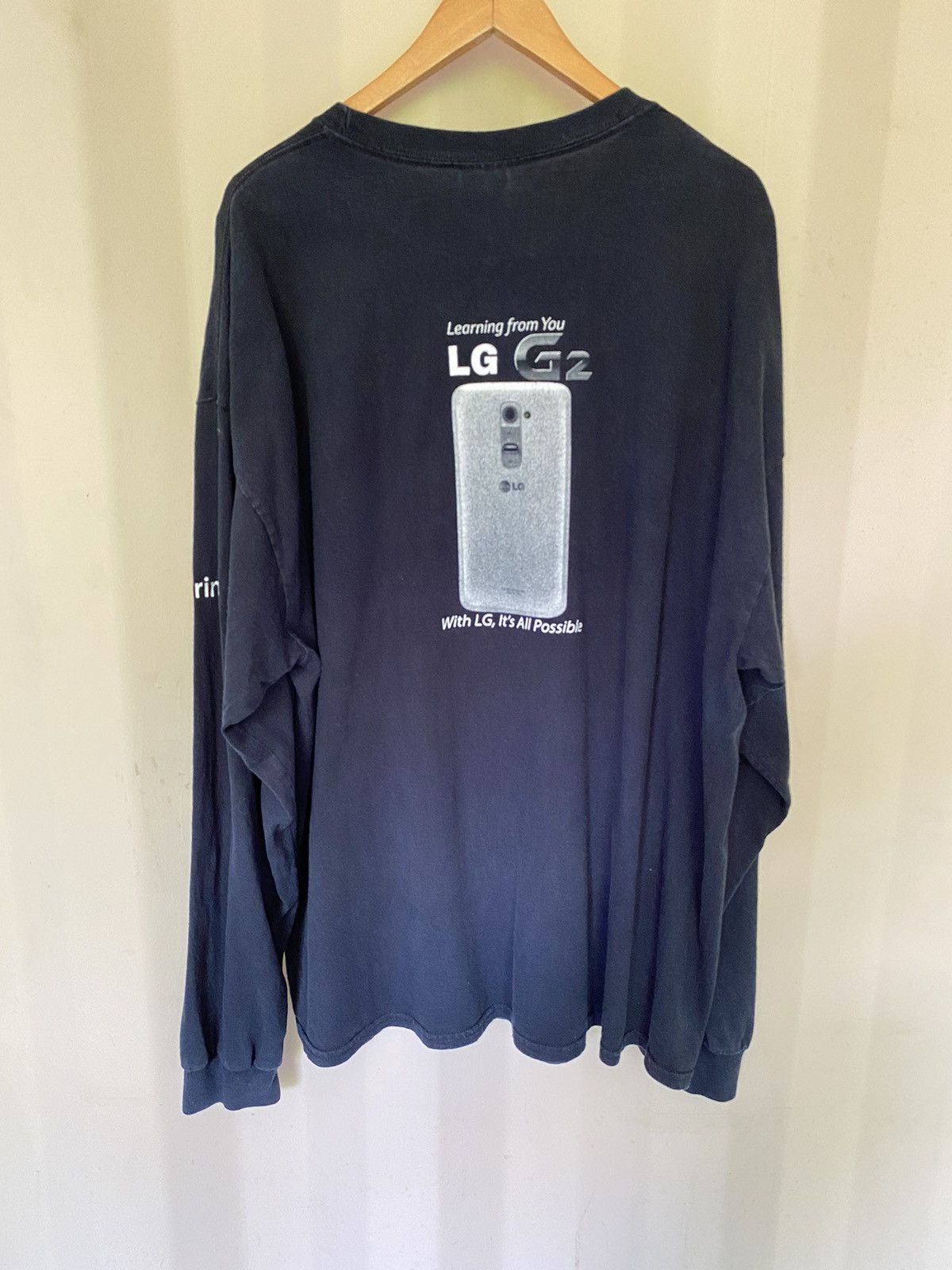 Designer × Vintage LG mobile phone long sleeve tee Size US XXL / EU 58 / 5 - 9 Thumbnail