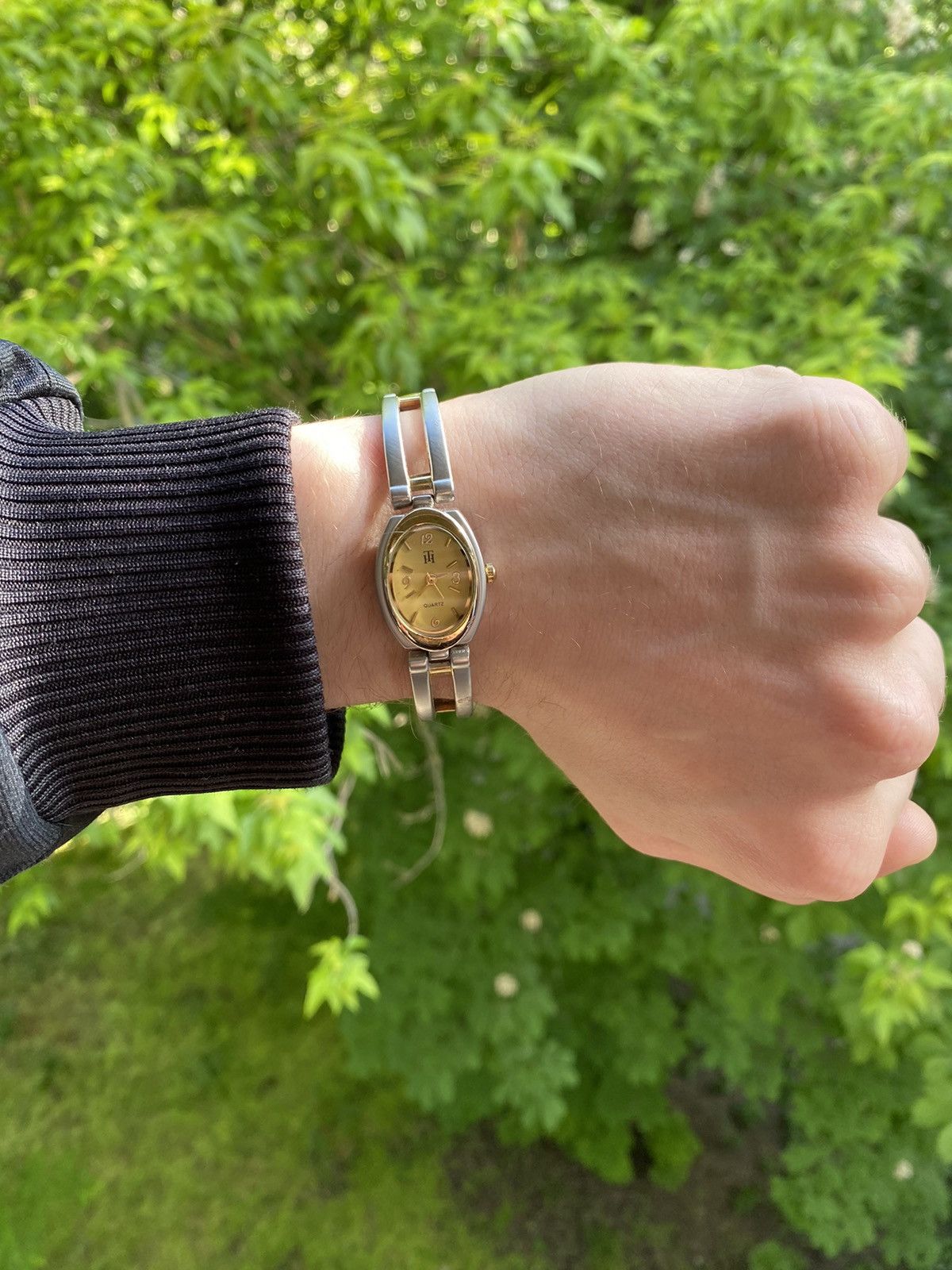 Japanese Brand × Jewelry × Vintage Elegant Two-Tone Watch - Silver & Gold Size ONE SIZE - 4 Thumbnail