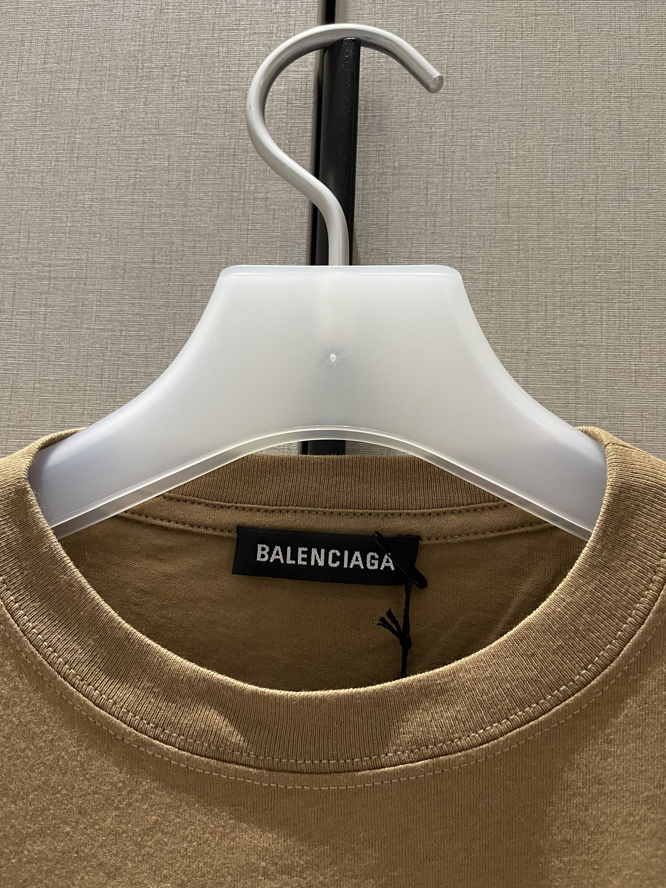 Balenciaga Balenciaga T Shirt Size US S / EU 44-46 / 1 - 3 Thumbnail