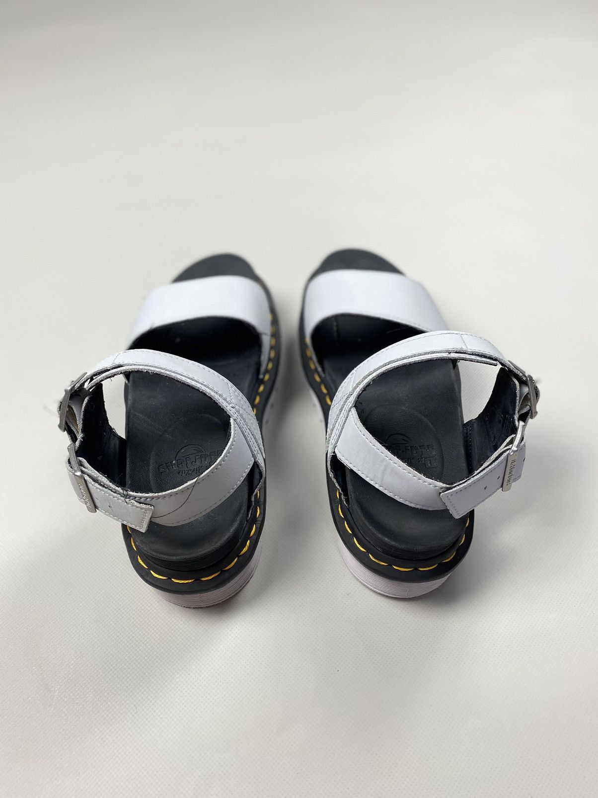 Dr. Martens Dr. Martens Docs Voss ladies sandals shoes size EU 38 US 7 Size US 7 / IT 37 - 12 Thumbnail