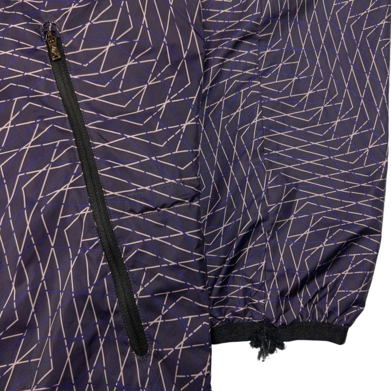 Nike Vintage Nike Geometric Lightweight Jacket Size M Size US M / EU 48-50 / 2 - 7 Thumbnail