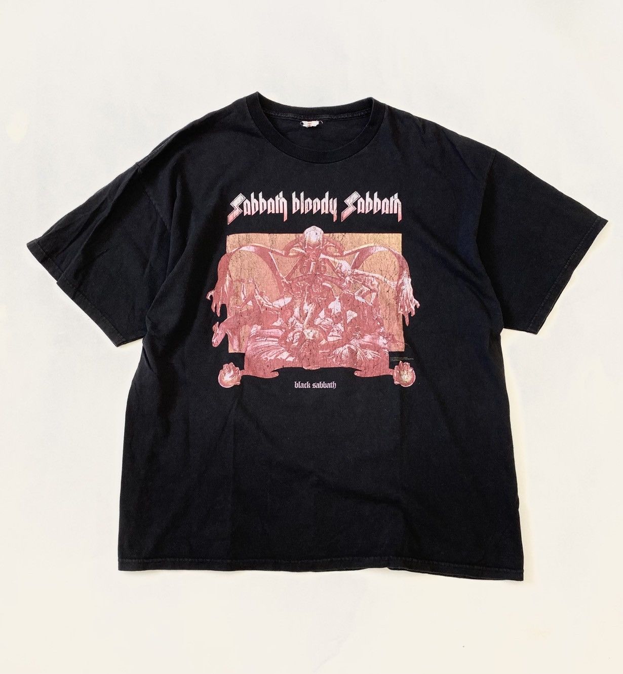 Band Tees Vintage Y2K Black Sabbath Band Tee Size US XL / EU 56 / 4 - 1 Thumbnail