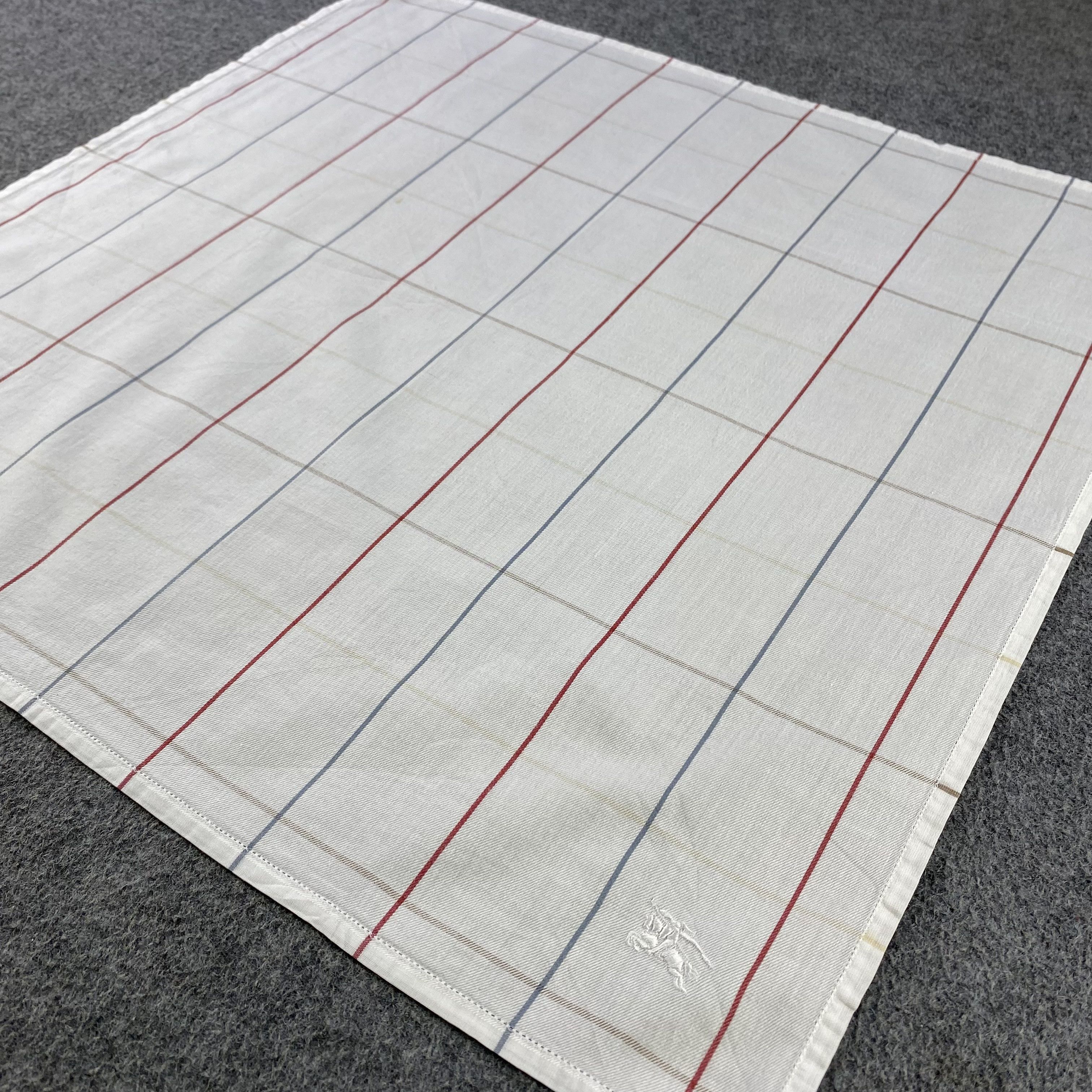 Burberry × Vintage Burberry Handkerchief/Neckerchief/Bandana HC594 Size ONE SIZE - 2 Thumbnail