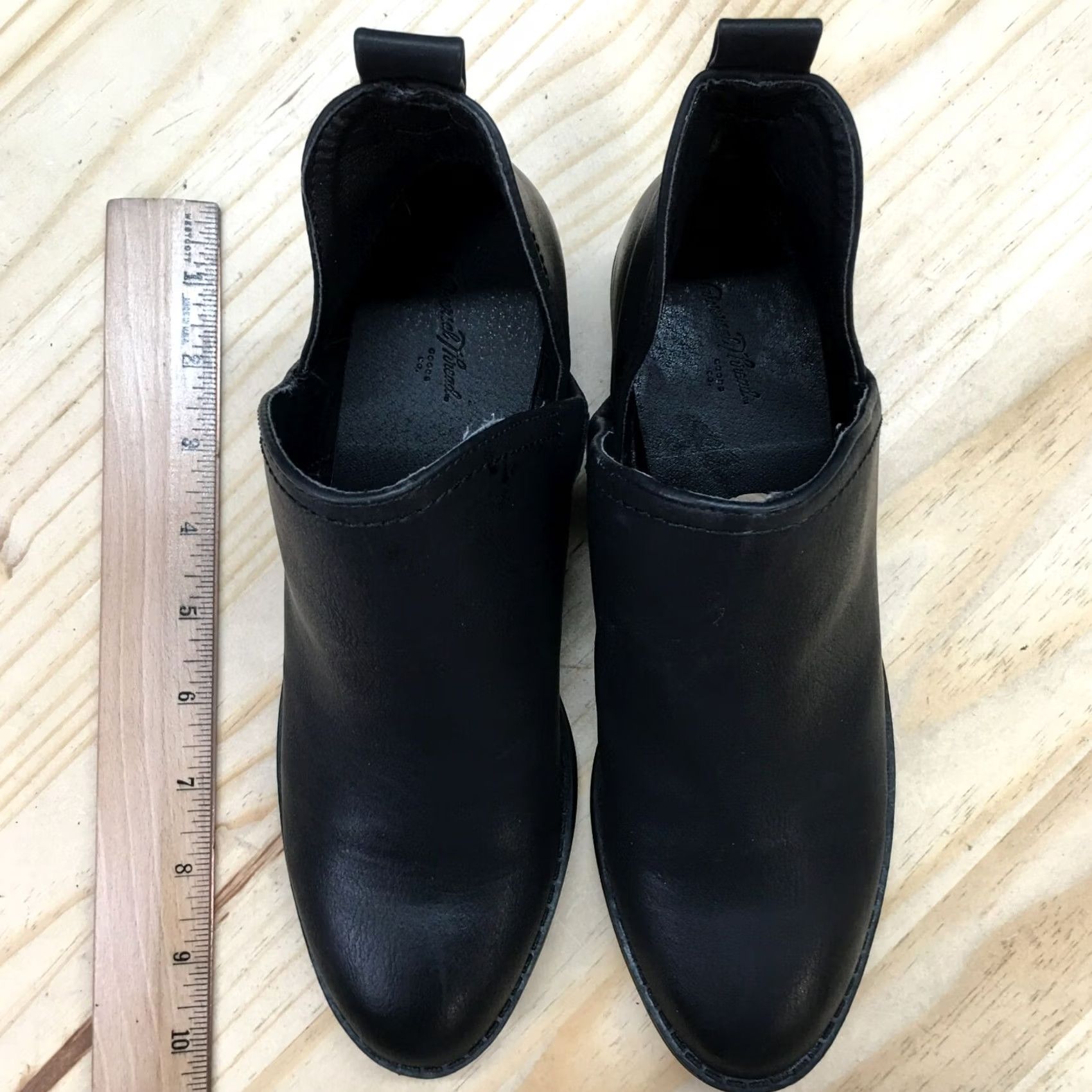 Vintage Universal Thread Boots Womens Ankle Booties 6.5 Black Faux Leather Pull On Nora Boot Size US 7 / IT 37 - 7 Thumbnail