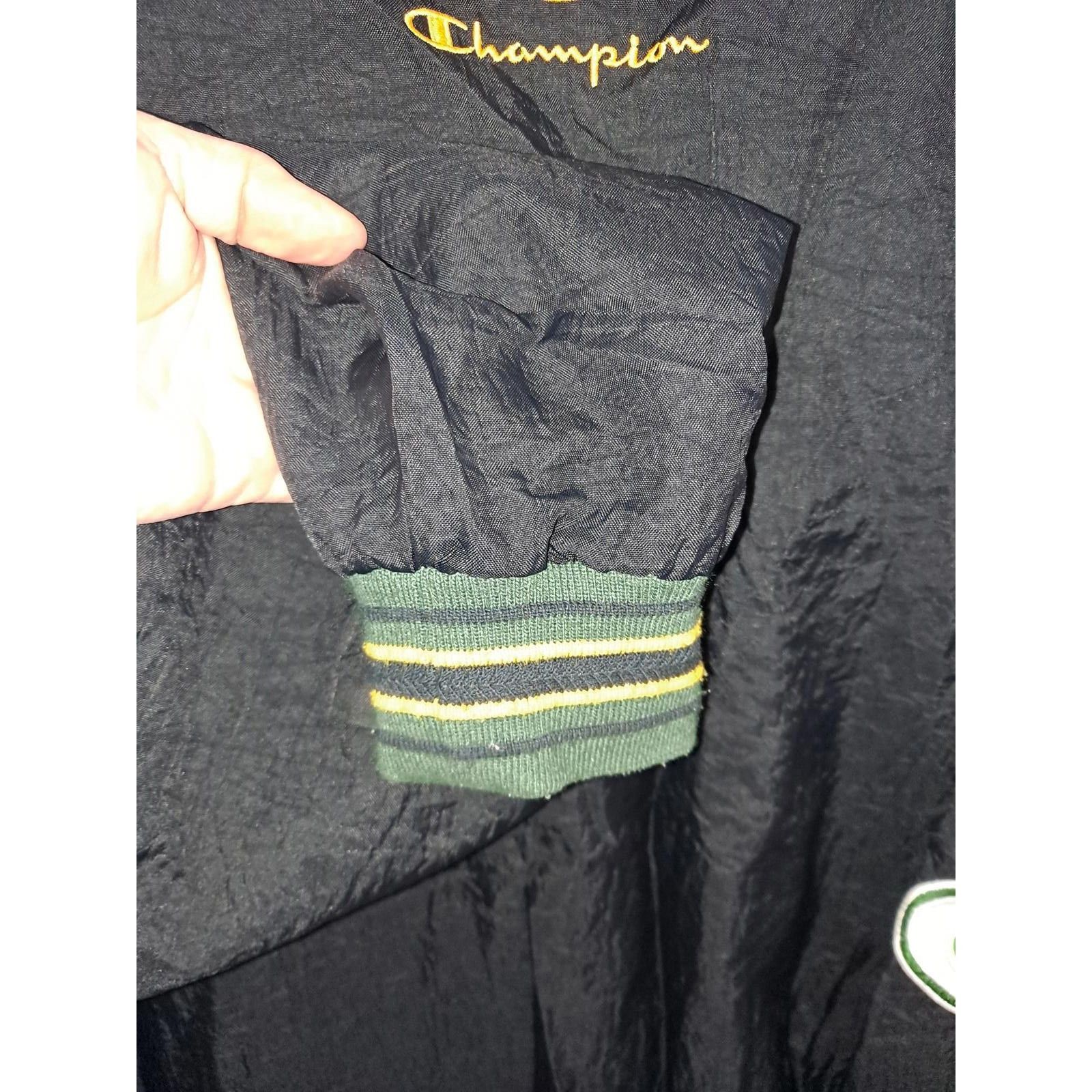 Champion Vintage Champion Green Bay Packers V Neck Windbreaker Size L Size US L / EU 52-54 / 3 - 8 Thumbnail