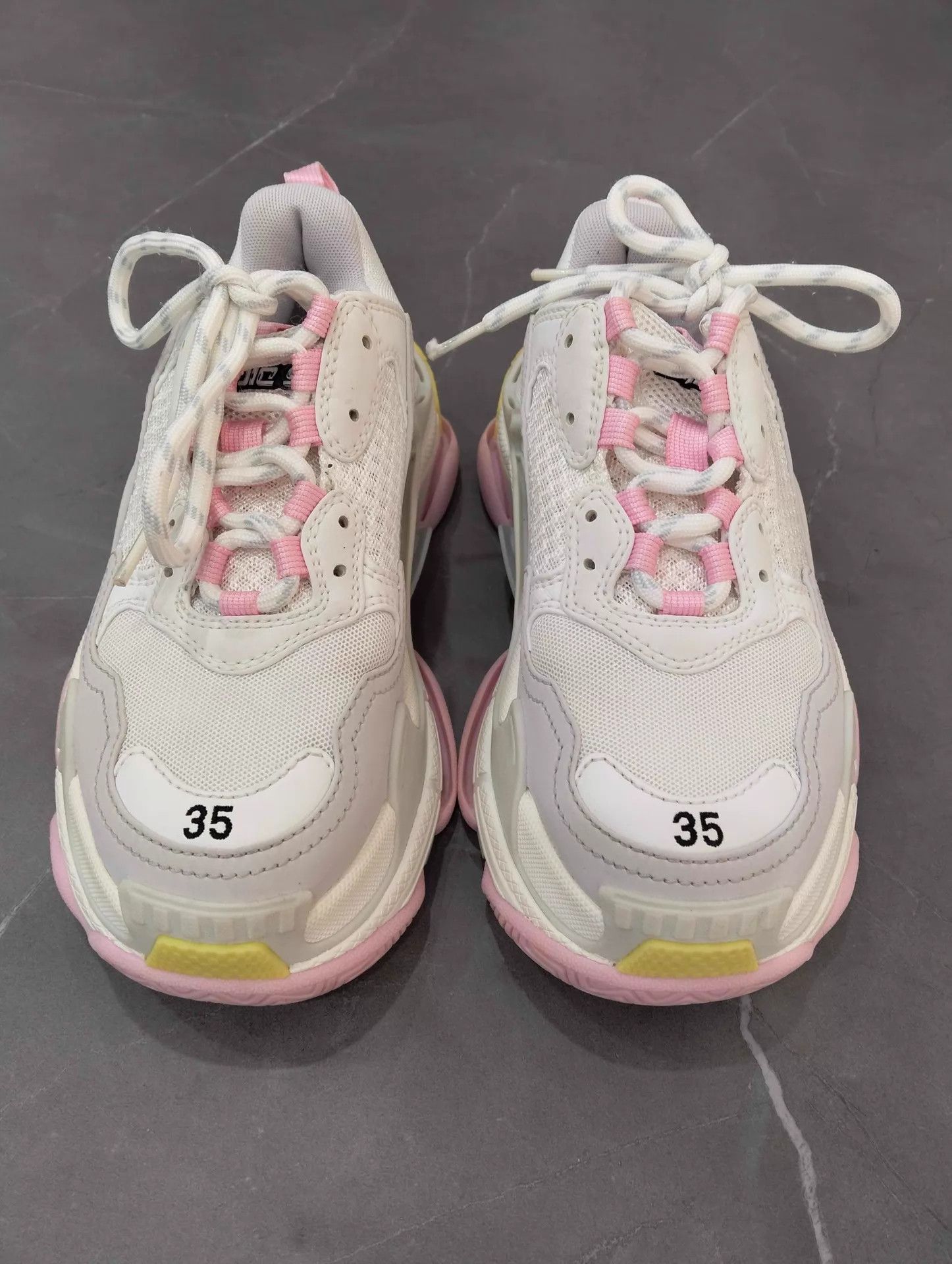 Balenciaga Balenciaga Women's Triple S 35 (95 New) Size US 5 / IT 35 - 4 Thumbnail