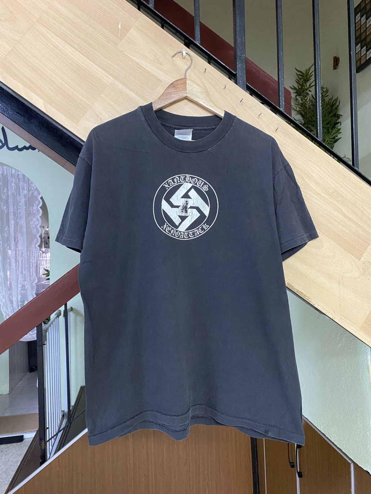 Vintage Vintage 90s Xanthous Xenoattack T-Shirt Size US L / EU 52-54 / 3 - 1 Thumbnail