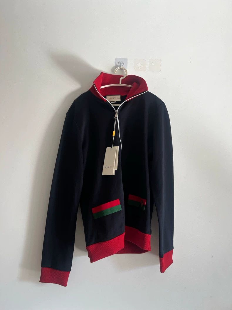 Gucci Gucci Red and black striped bee embroidered zipper jacket 2 Size US M / EU 48-50 / 2 - 1 Thumbnail