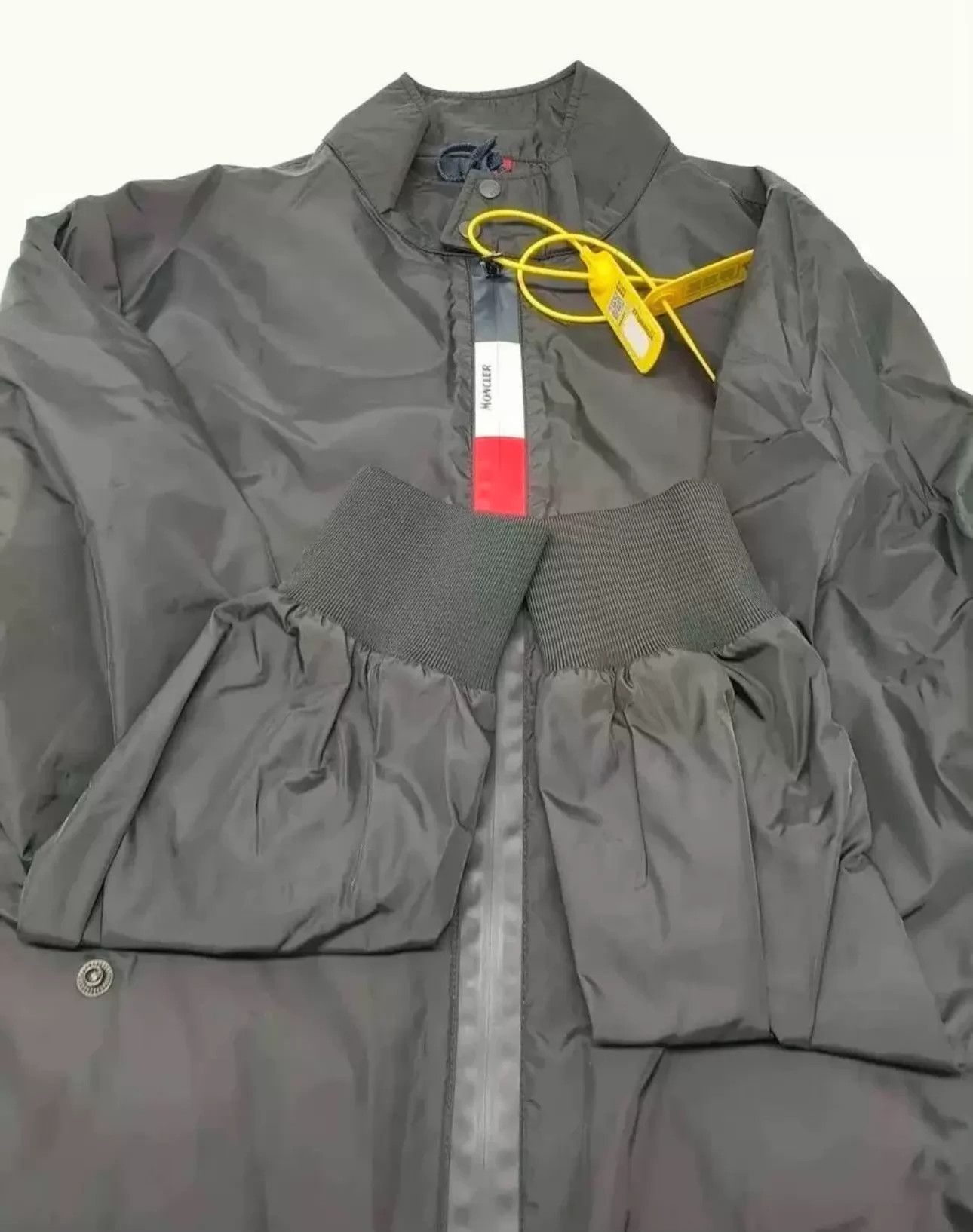 Moncler Moncler Men's Size 2 New Jacket Size US M / EU 48-50 / 2 - 2 Thumbnail