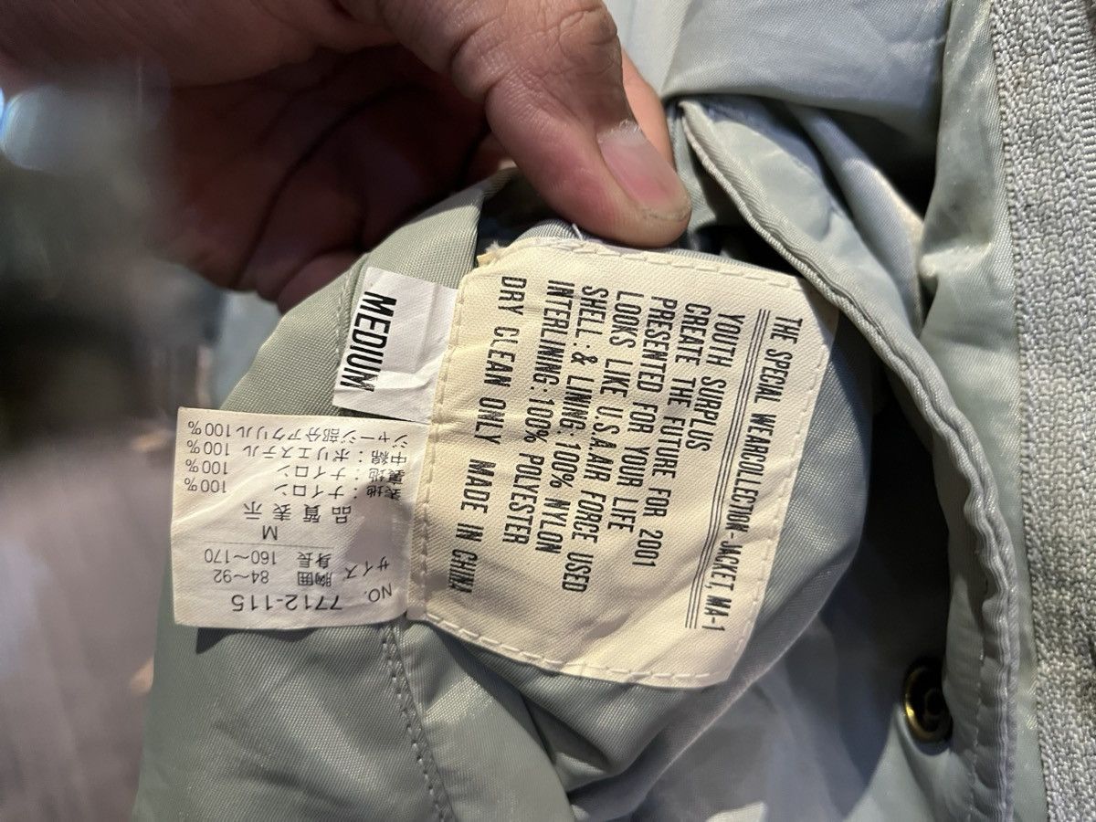 Vintage Vintage Military MA-1 Bomber Jacket Reversible Size US M / EU 48-50 / 2 - 6 Thumbnail