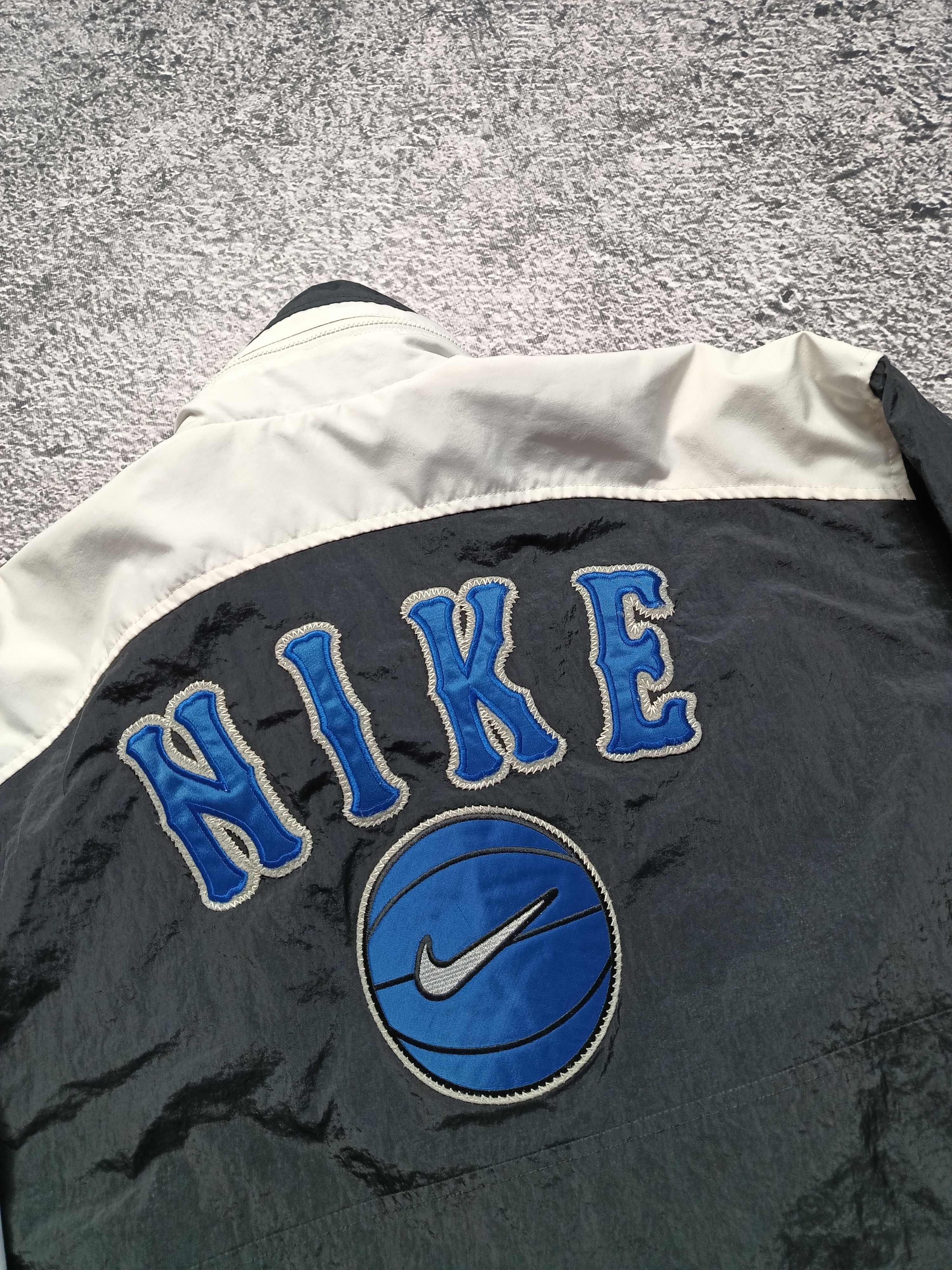 Nike × Vintage Nike basketball vintage windbreaker Size US S / EU 44-46 / 1 - 2 Thumbnail
