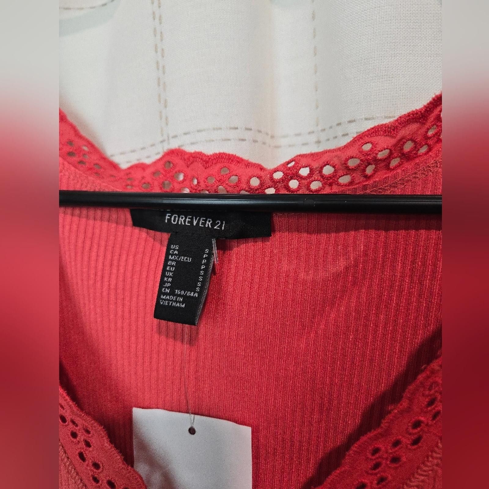 Forever 21 Forever 21 Tank Size S / US 4 / IT 40 - 2 Thumbnail