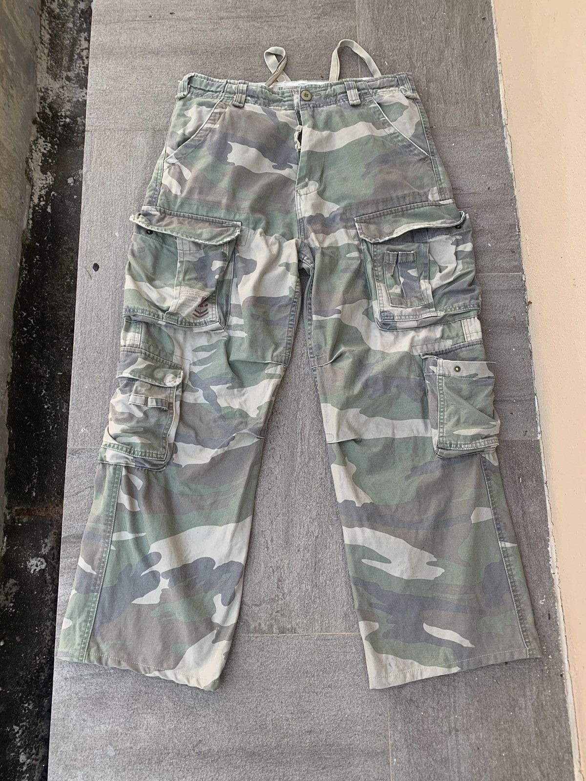 Abercrombie Fitch Baggy Cargo Pants