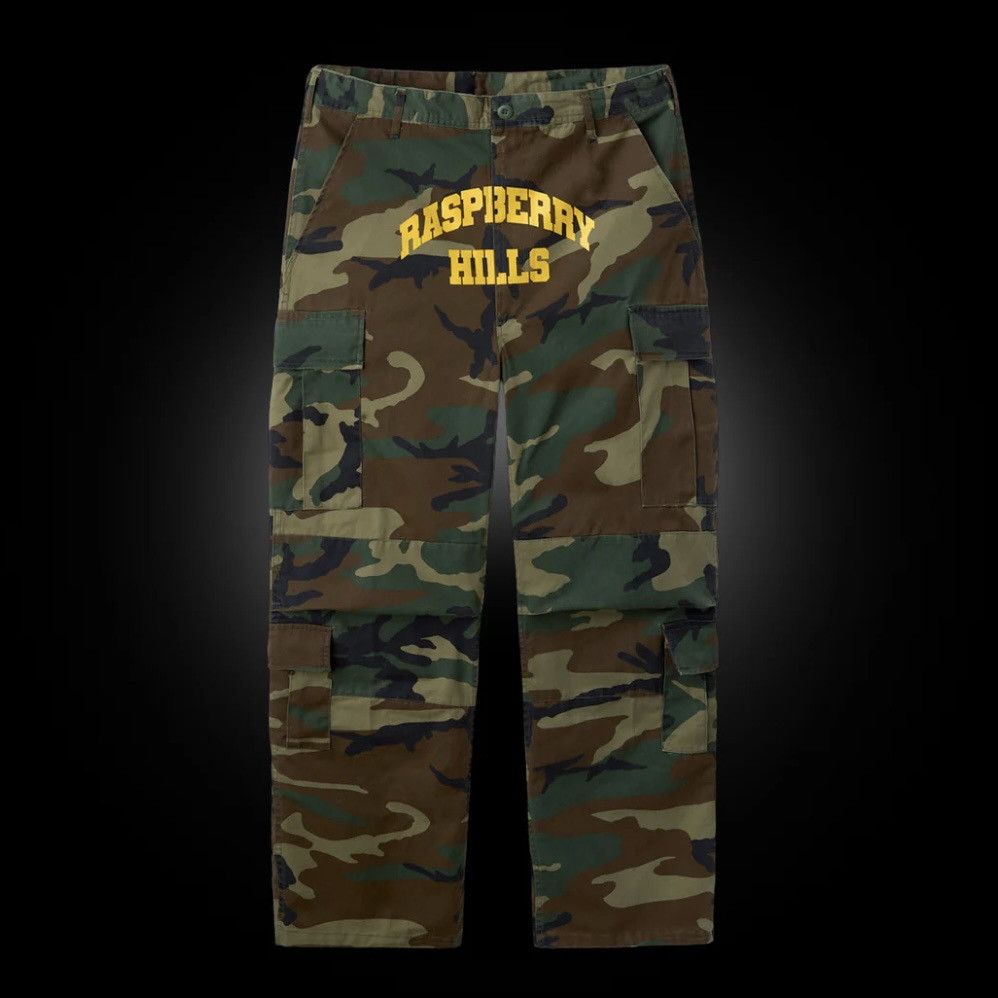 GV Gallery raspberry hills camo cargo pants