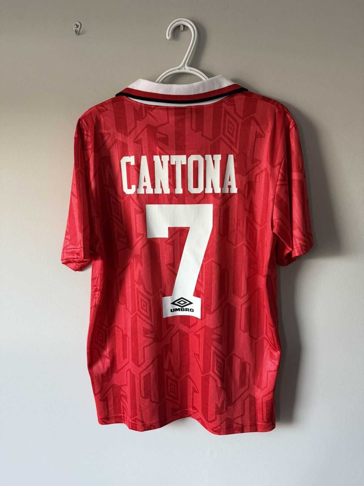 Umbro Eric Cantona Manchester United Vintage New Soccer Jersey Size US XXL / EU 58 / 5 - 7 Thumbnail