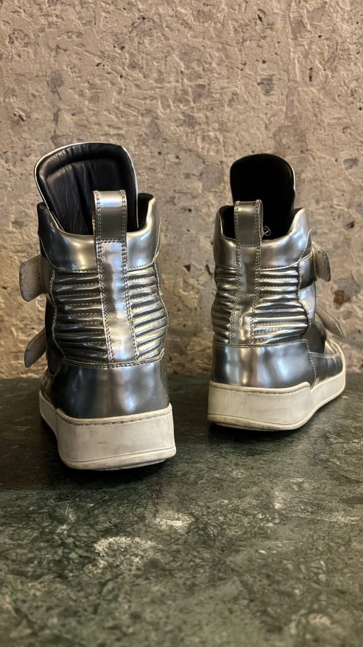 Balmain balmain metallic strap silver leather high-top sneakers Size US 8 / EU 41 - 6 Thumbnail