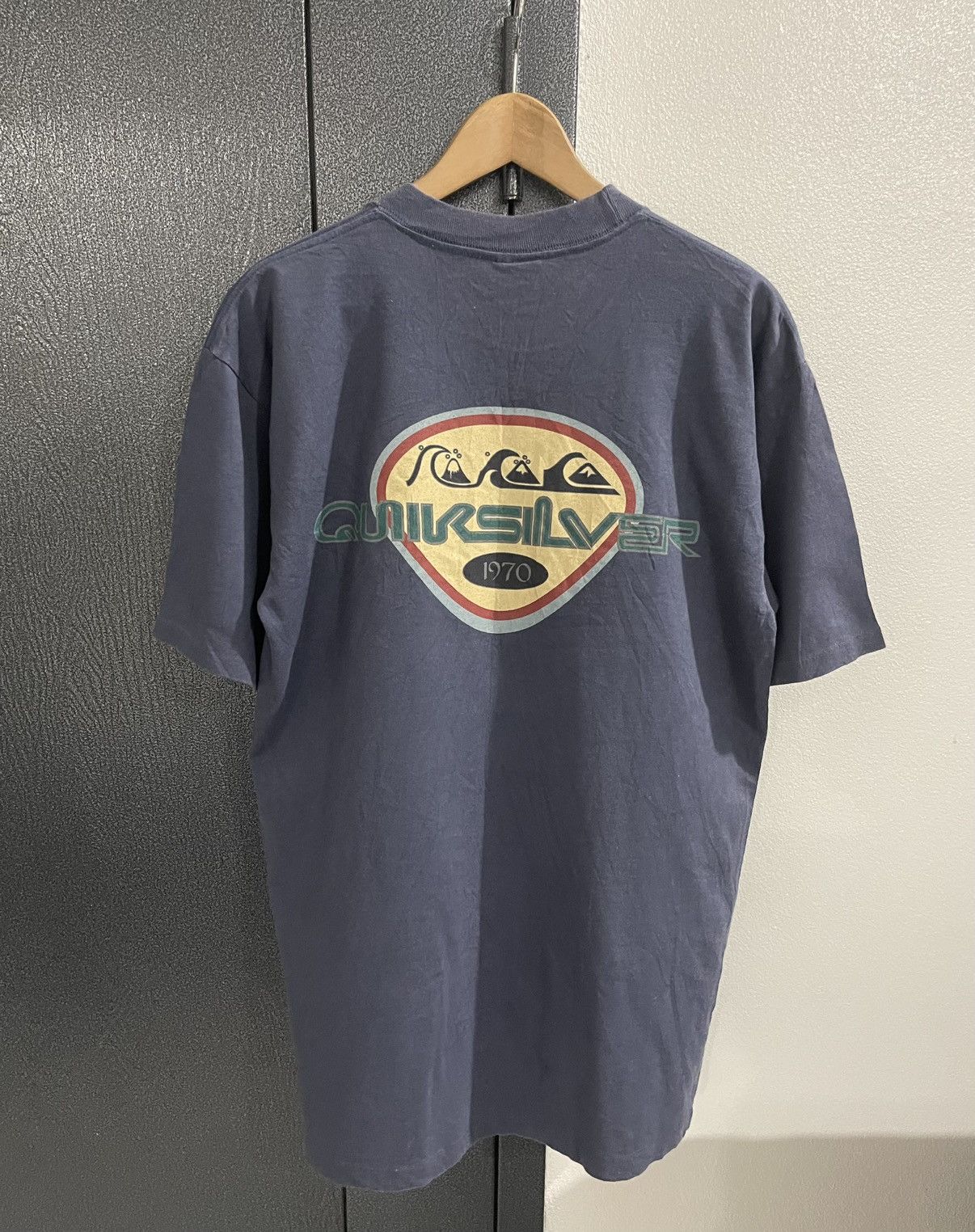 Quiksilver Vintage Quiksilver Tshirt Size US M / EU 48-50 / 2 - 1 Thumbnail