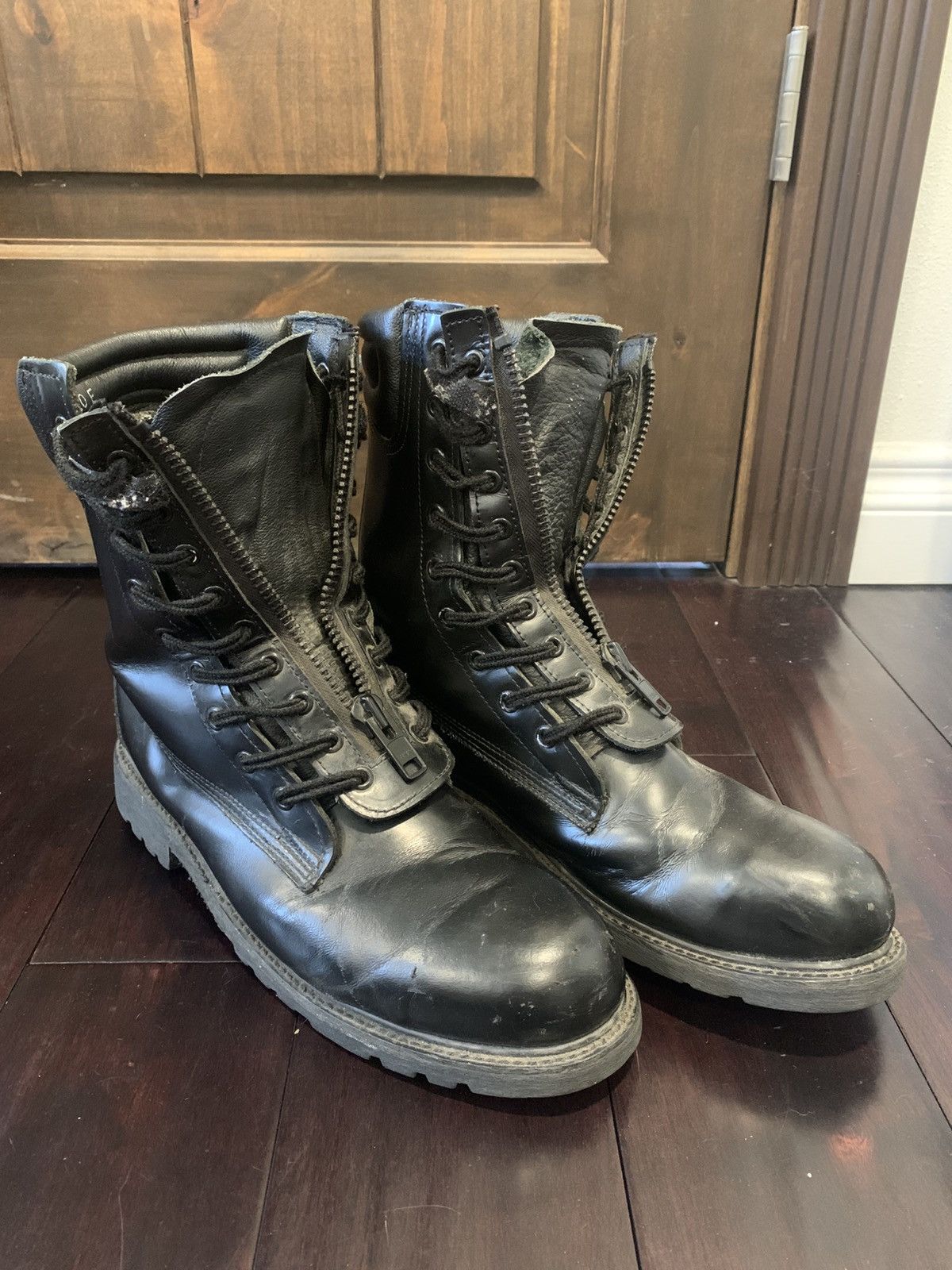 Thorogood vintage Thorogood leather zipup boots Size US 10 / EU 43 - 1 Thumbnail