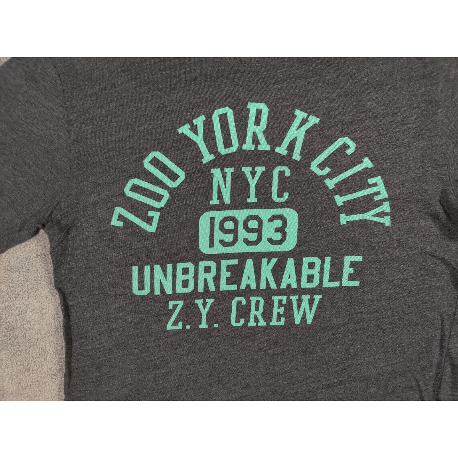 Zoo York ZOO YORK Shirt Adult Mens Large Gray Unbreakable ZY Crew Size US L / EU 52-54 / 3 - 2 Thumbnail