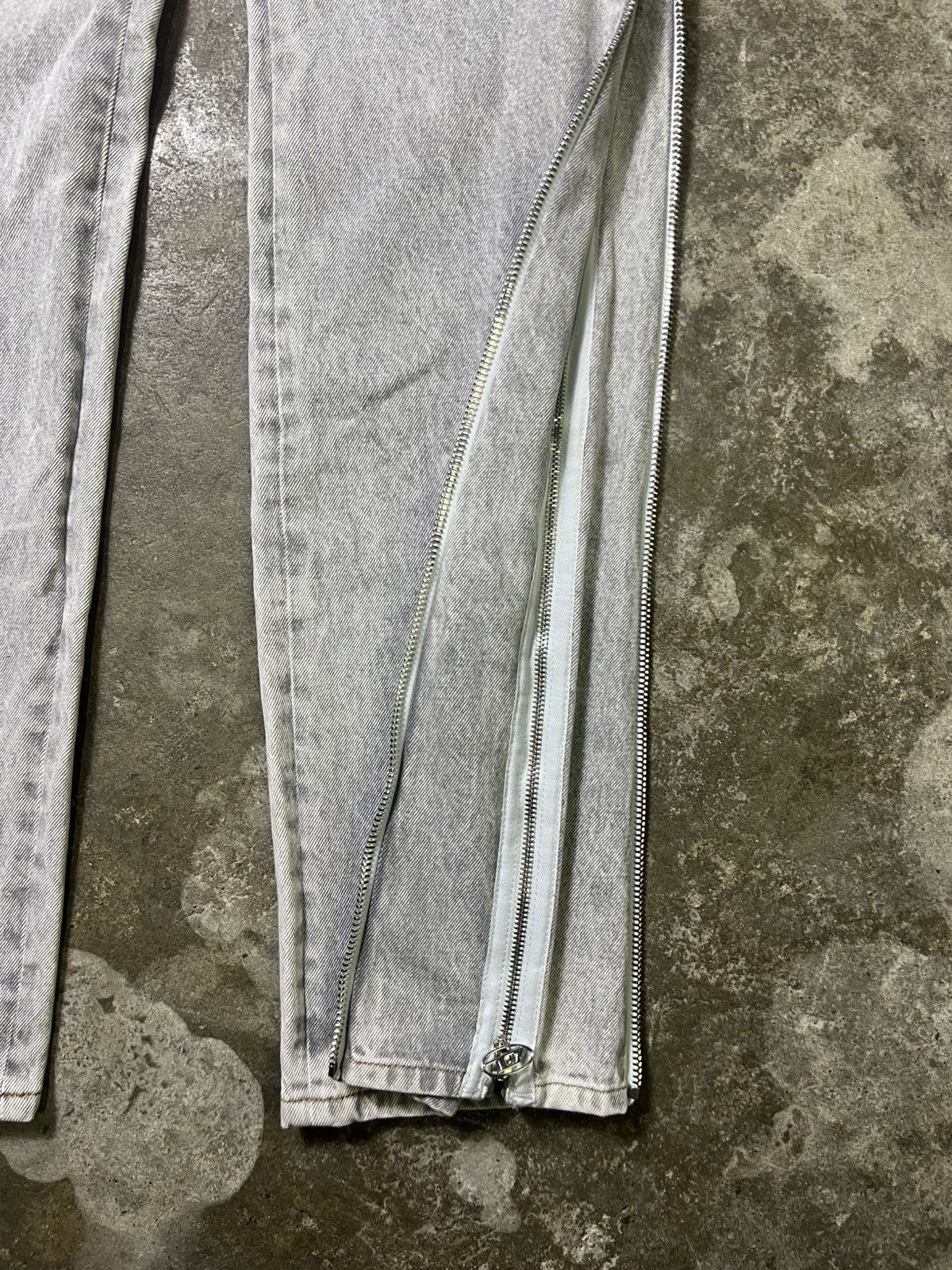 Diesel Diesel - FW/22 - Double Zip Denim Pants Size US 32 / EU 48 - 7 Thumbnail