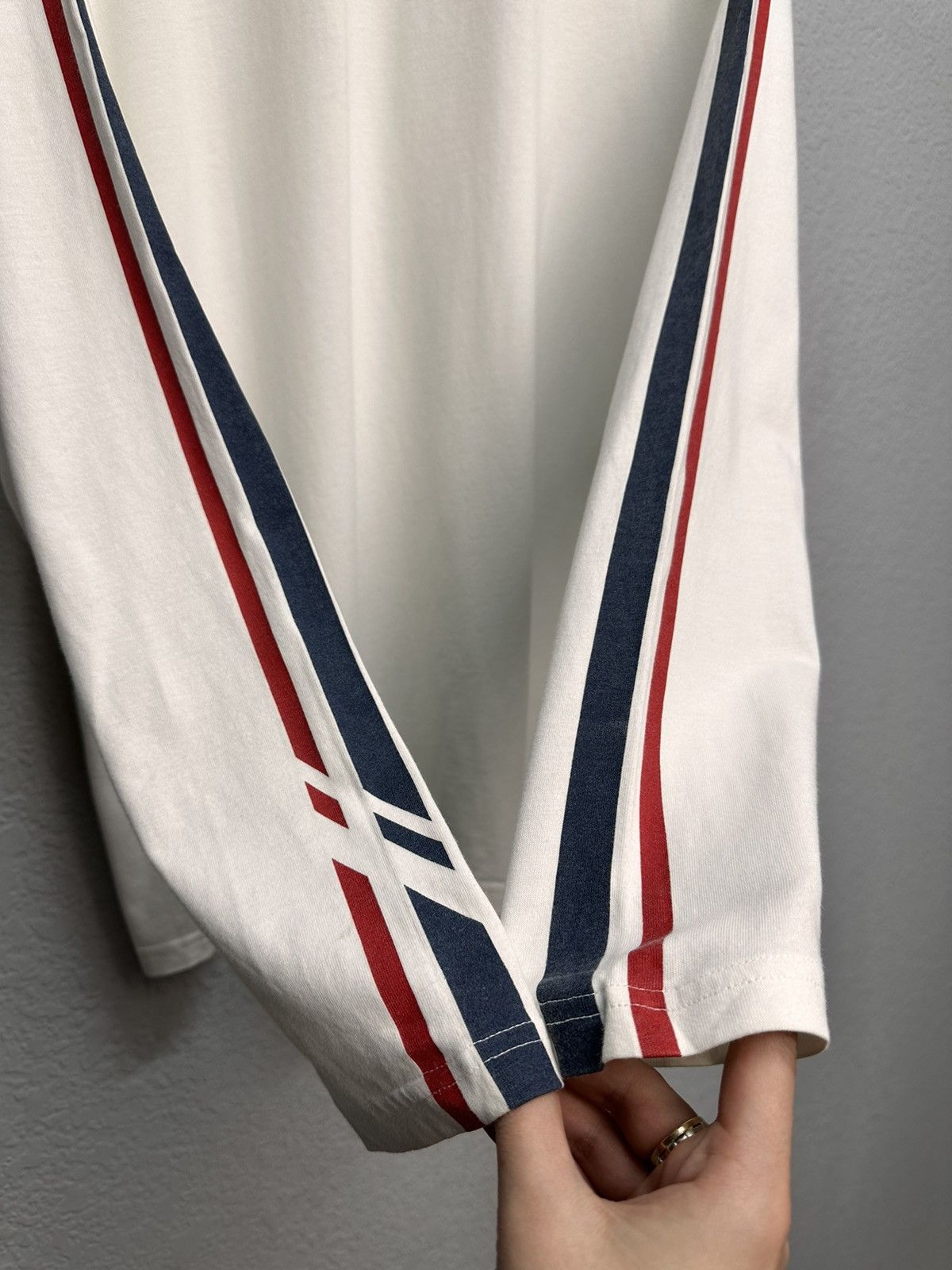 Nike Nike white longsleeve red stripe Y2K sportswear style Size US XL / EU 56 / 4 - 12 Thumbnail