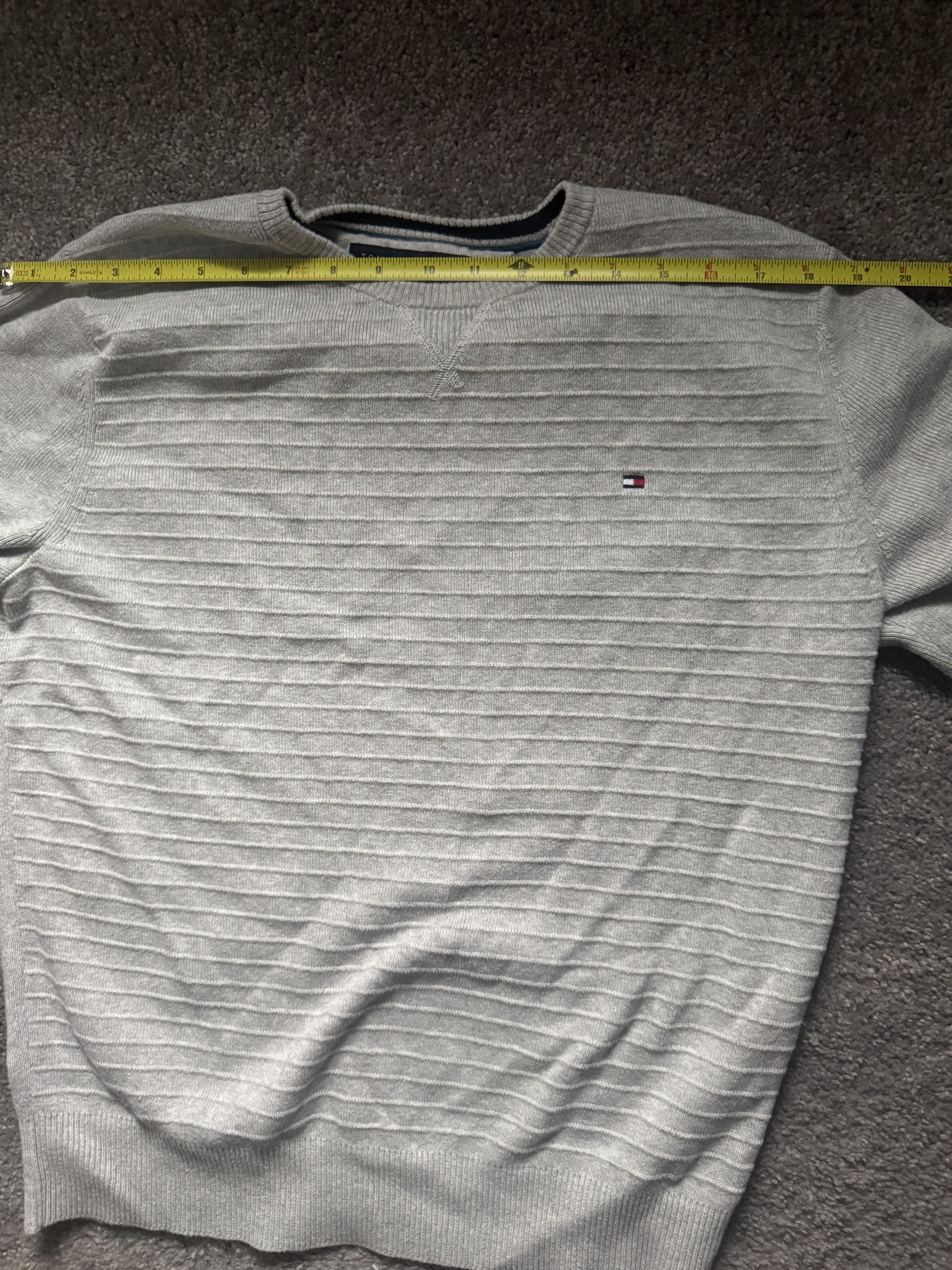 Tommy Hilfiger Tommy Hilfiger gray sweater size M Size US M / EU 48-50 / 2 - 7 Thumbnail